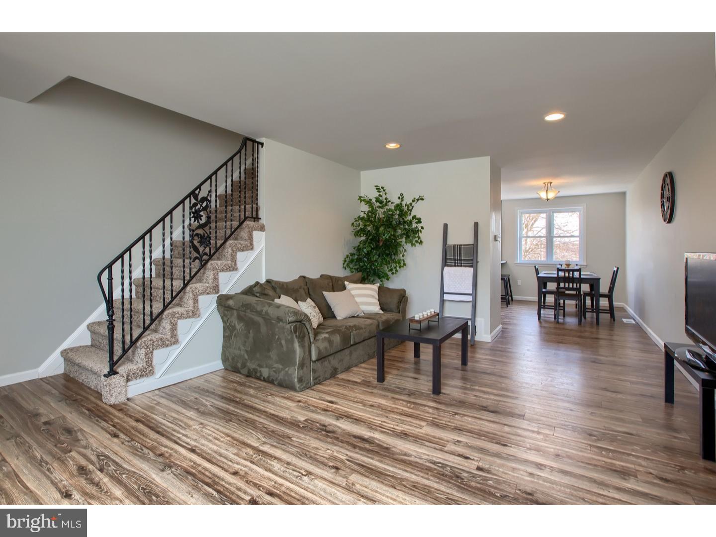 DELMAR VILLAGE - Residential