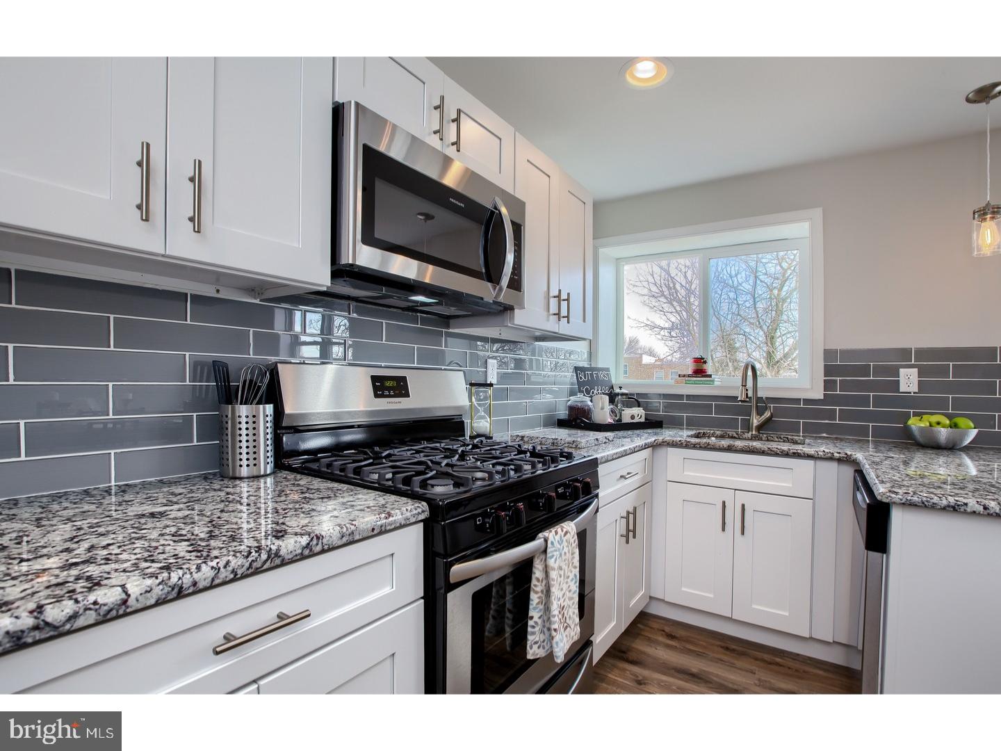 DELMAR VILLAGE - Residential