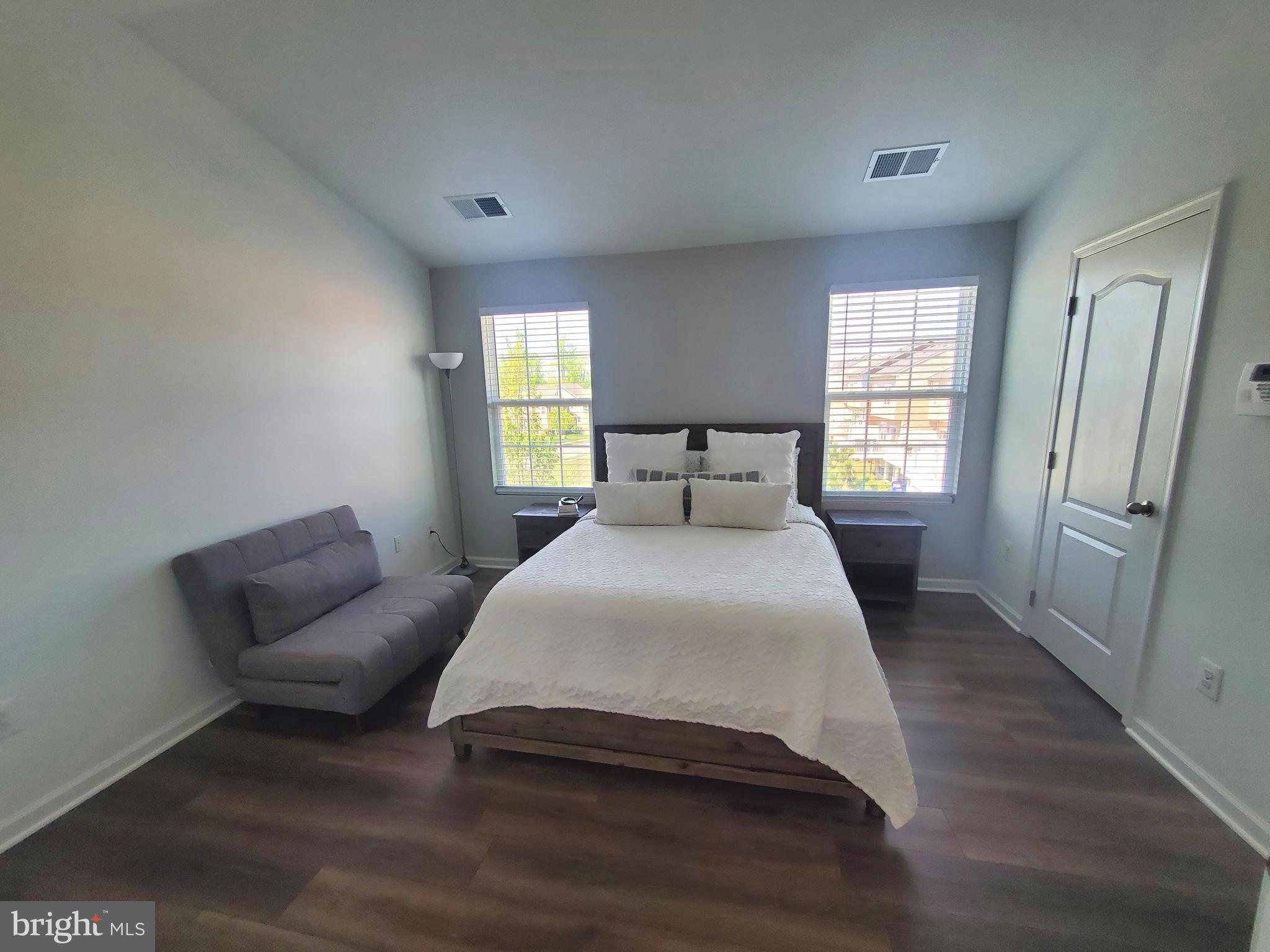 FAIRWAY VILLAGE TOWNS - Residential