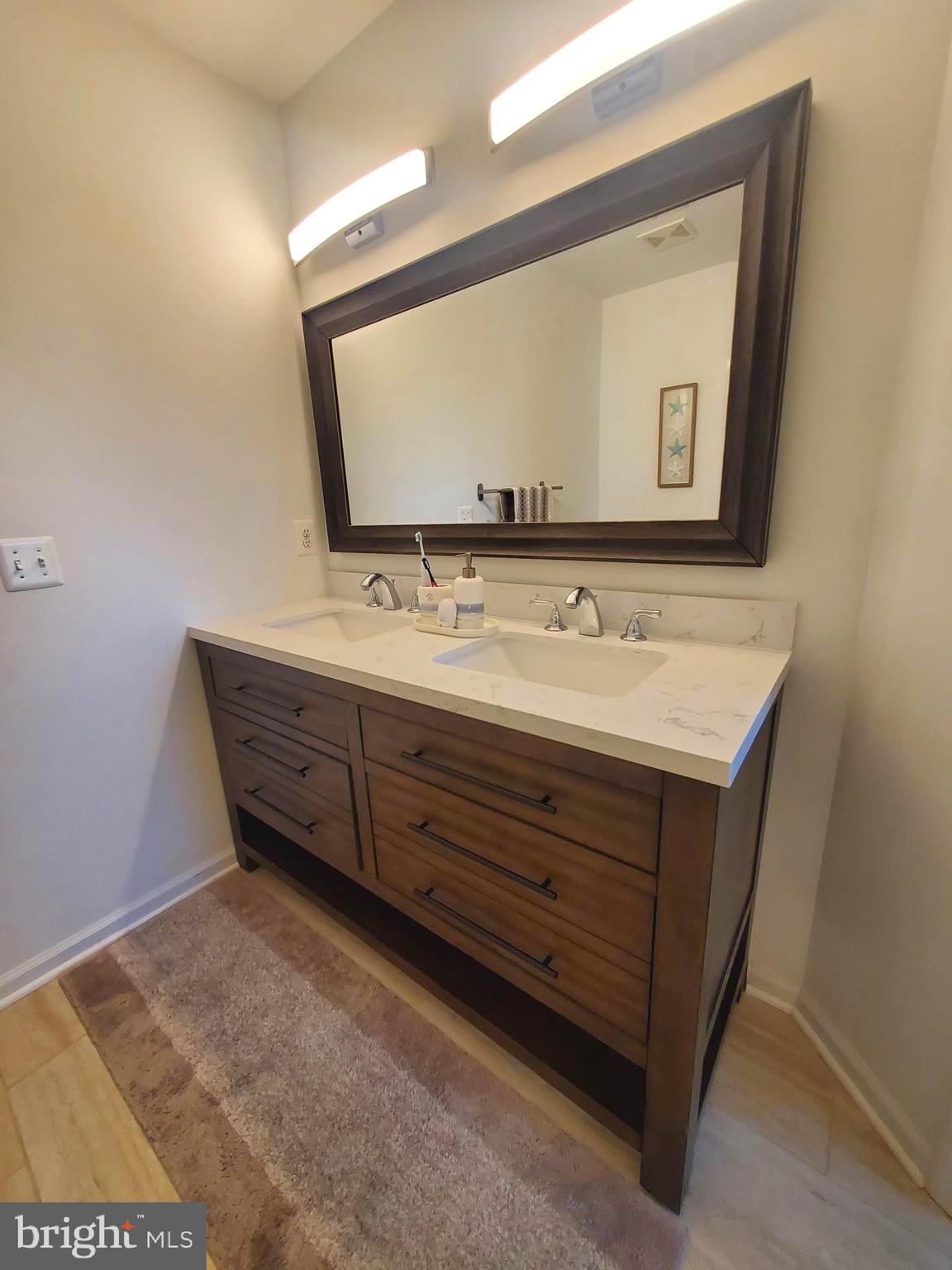 FAIRWAY VILLAGE TOWNS - Residential