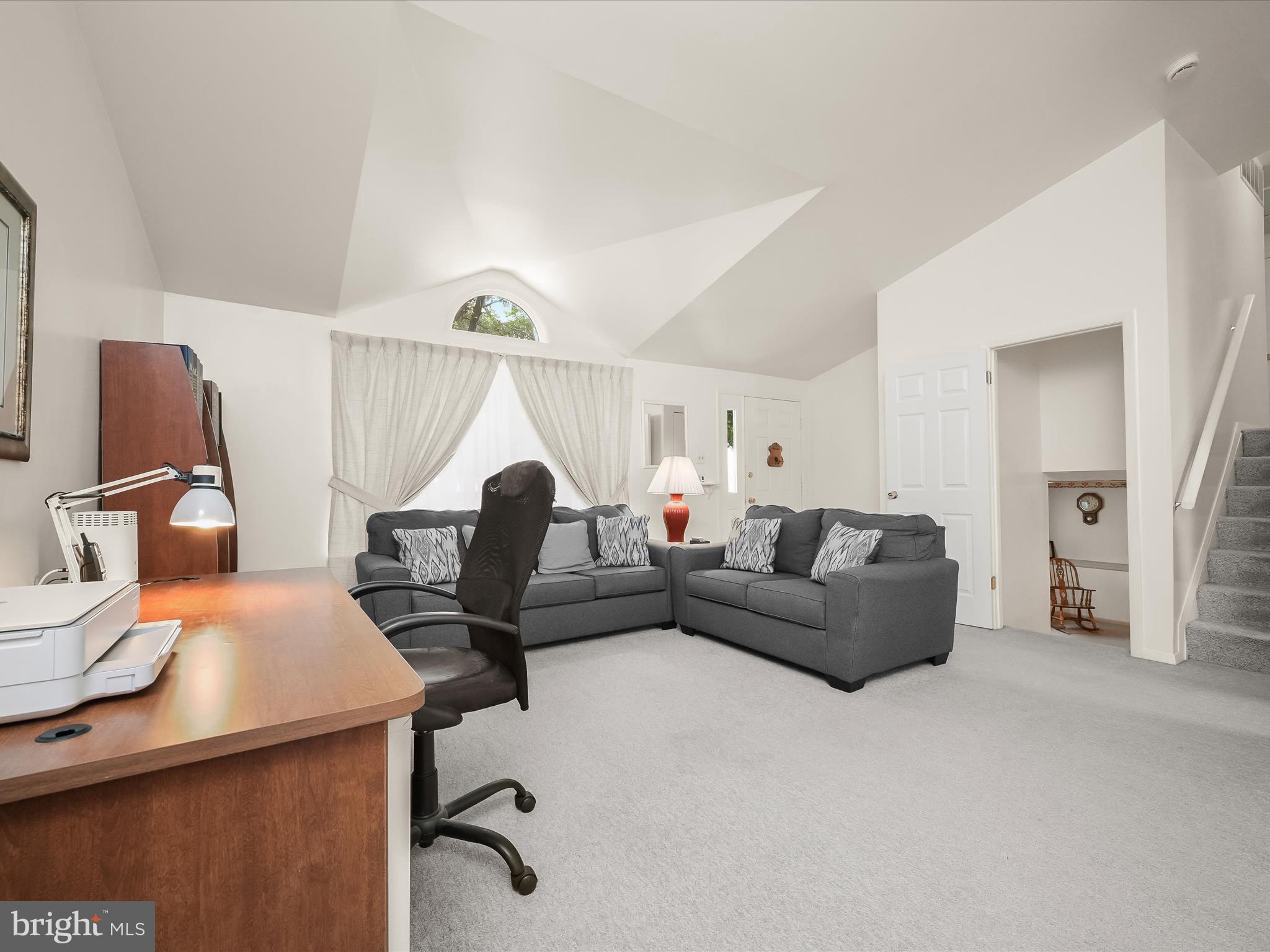 6250 FAIRBOURNE COURT