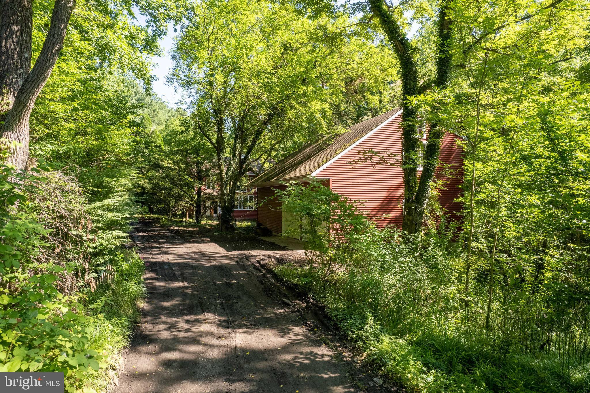 GLEN ARM - Residential