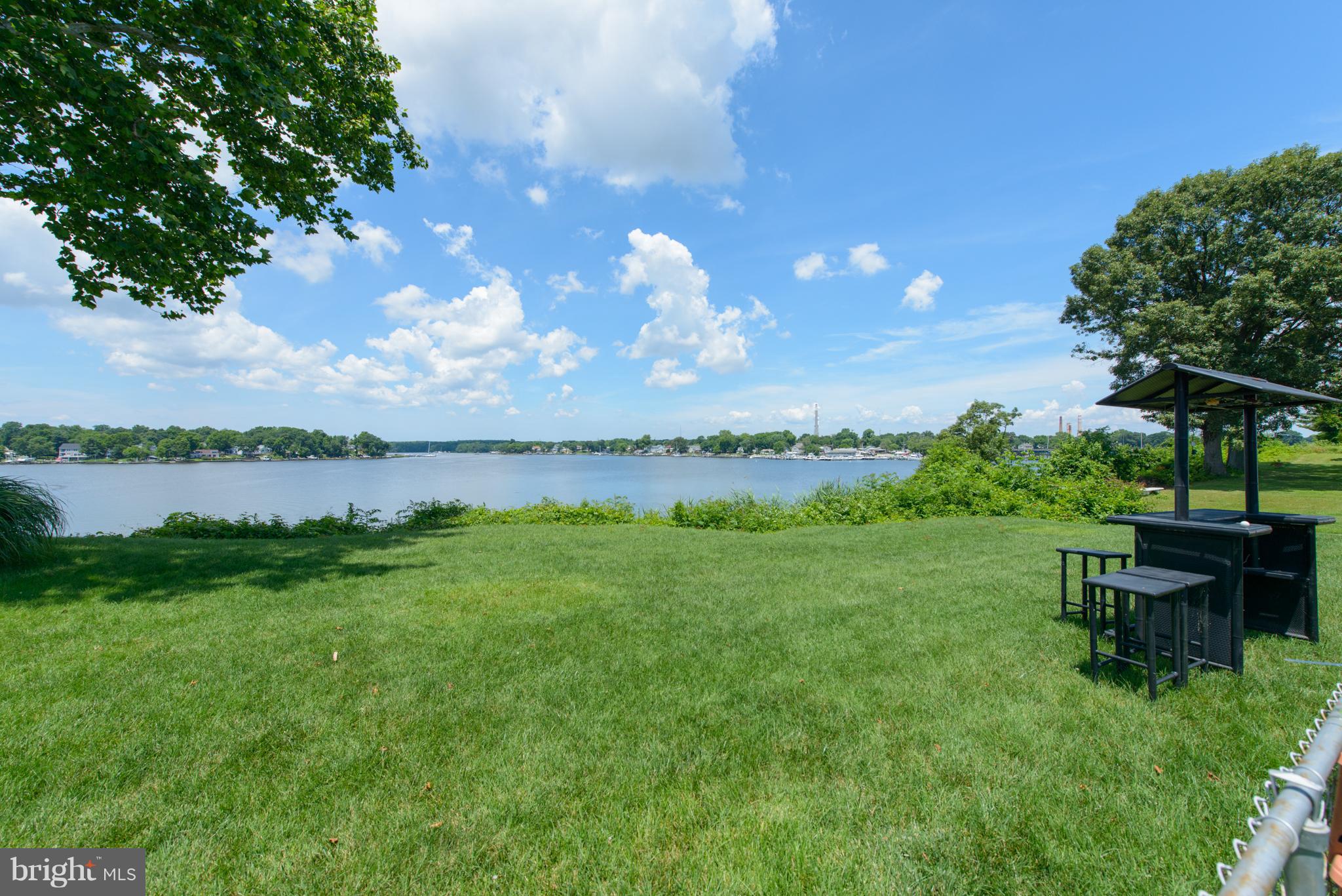 SUNSET BEACH - Residential