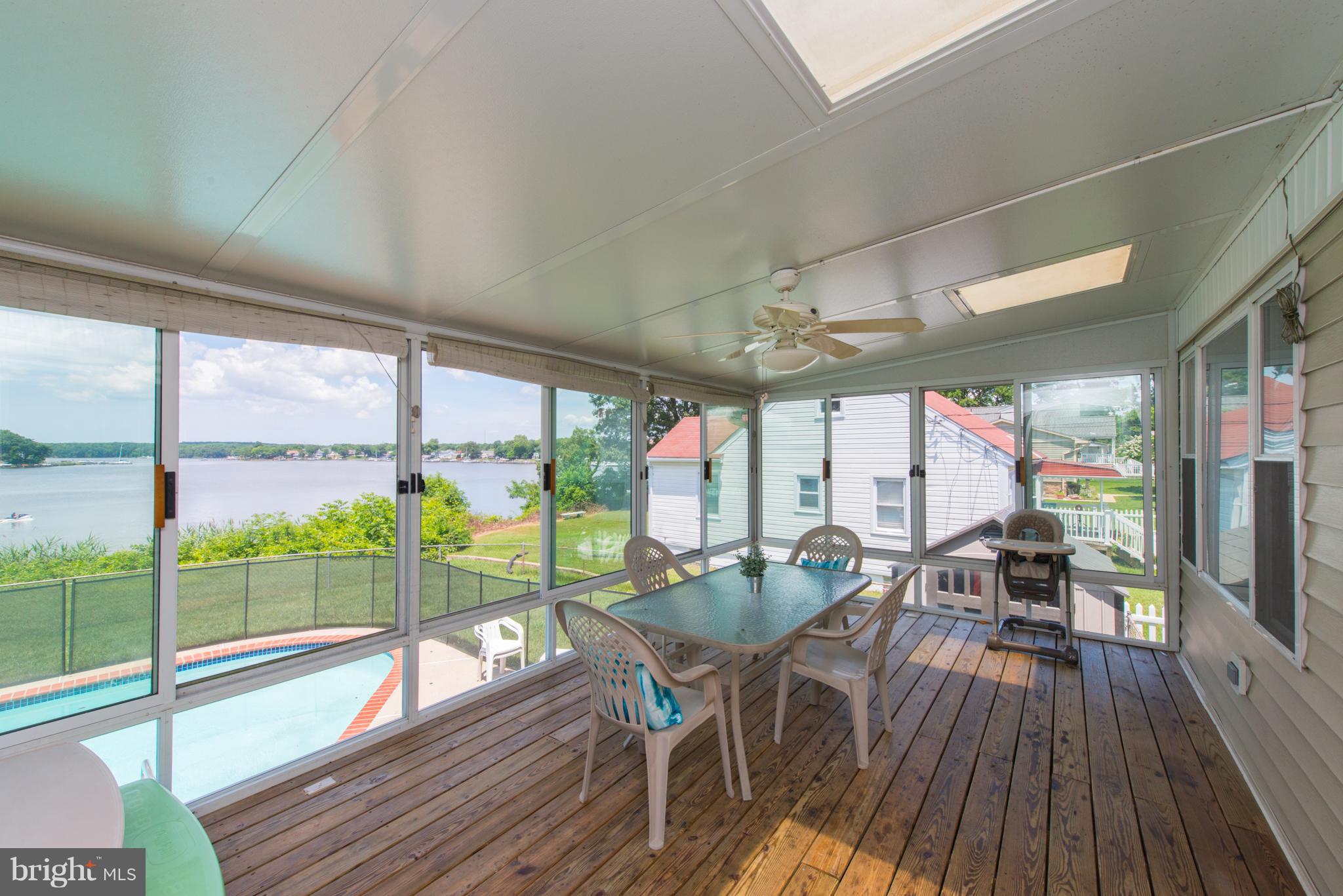 SUNSET BEACH - Residential