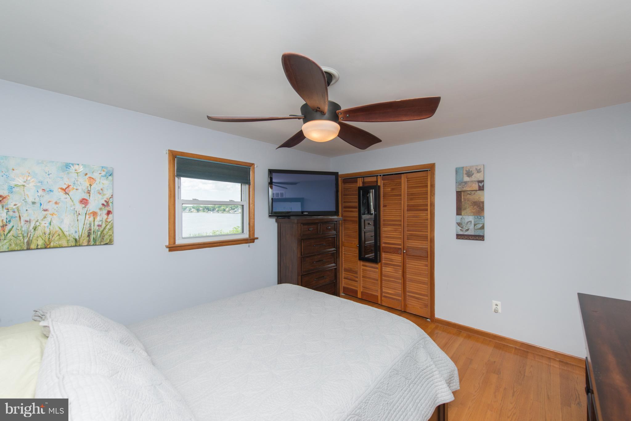 SUNSET BEACH - Residential