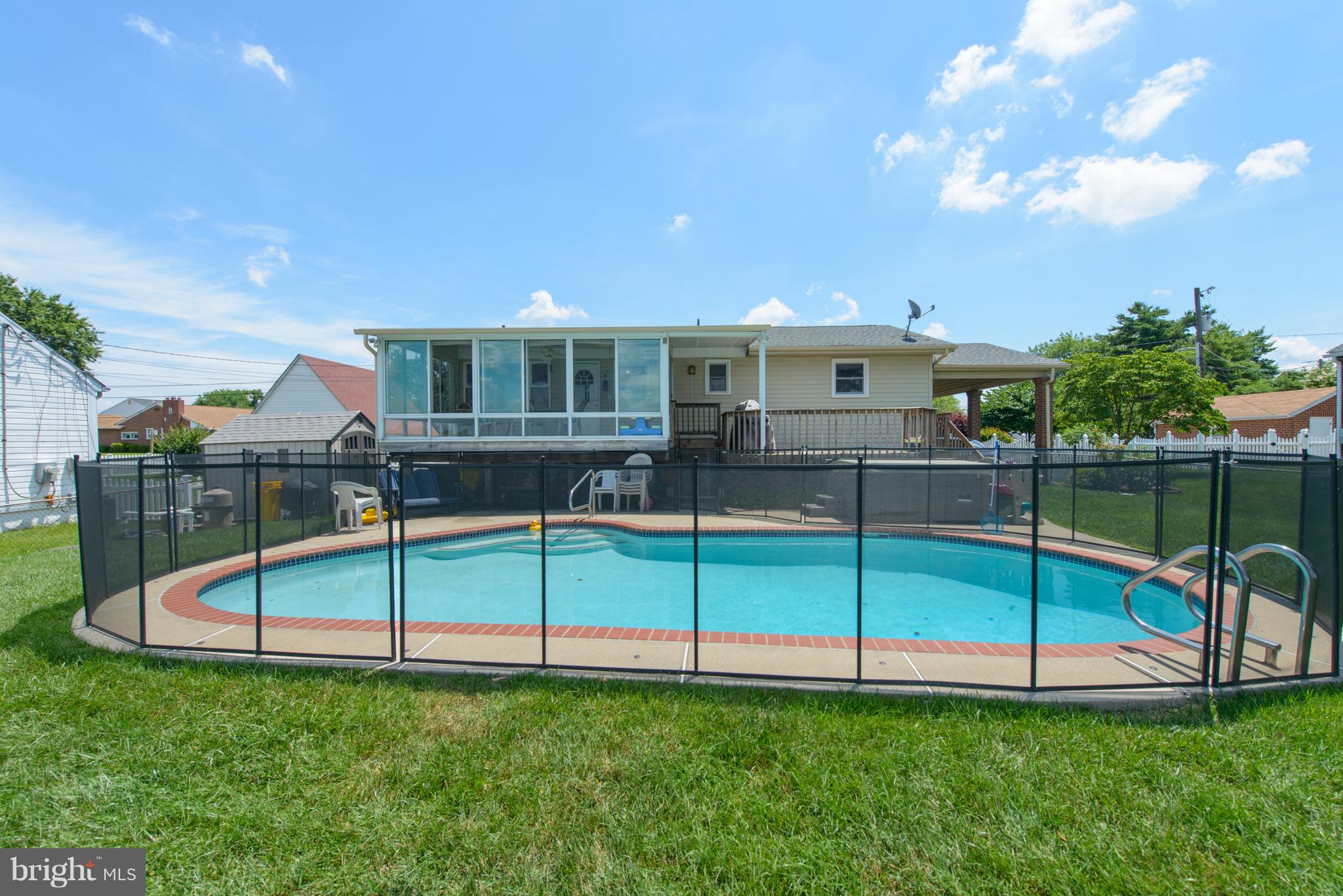 SUNSET BEACH - Residential