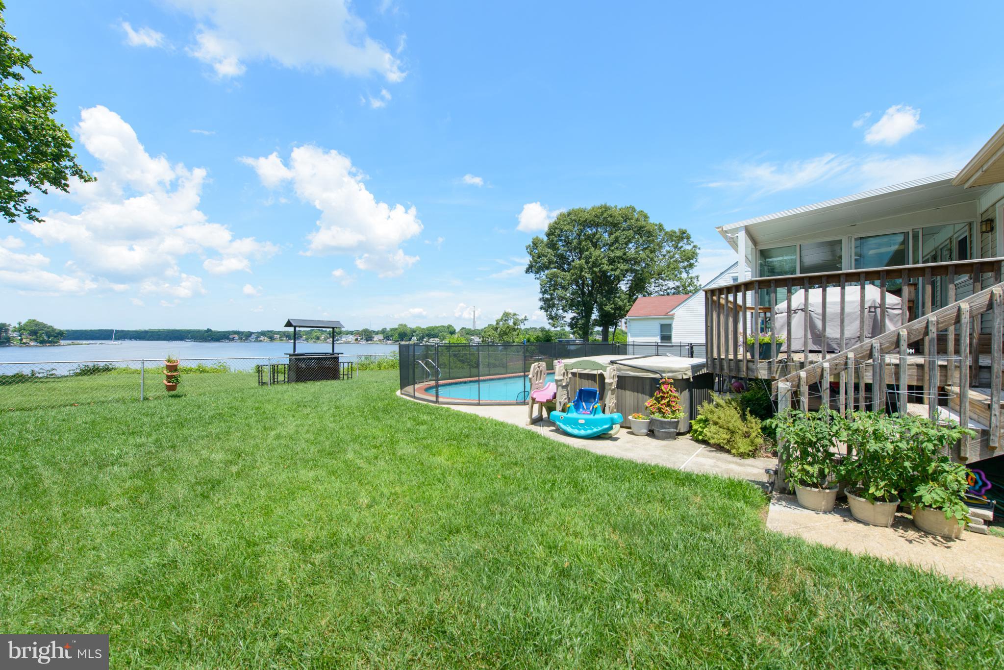 SUNSET BEACH - Residential