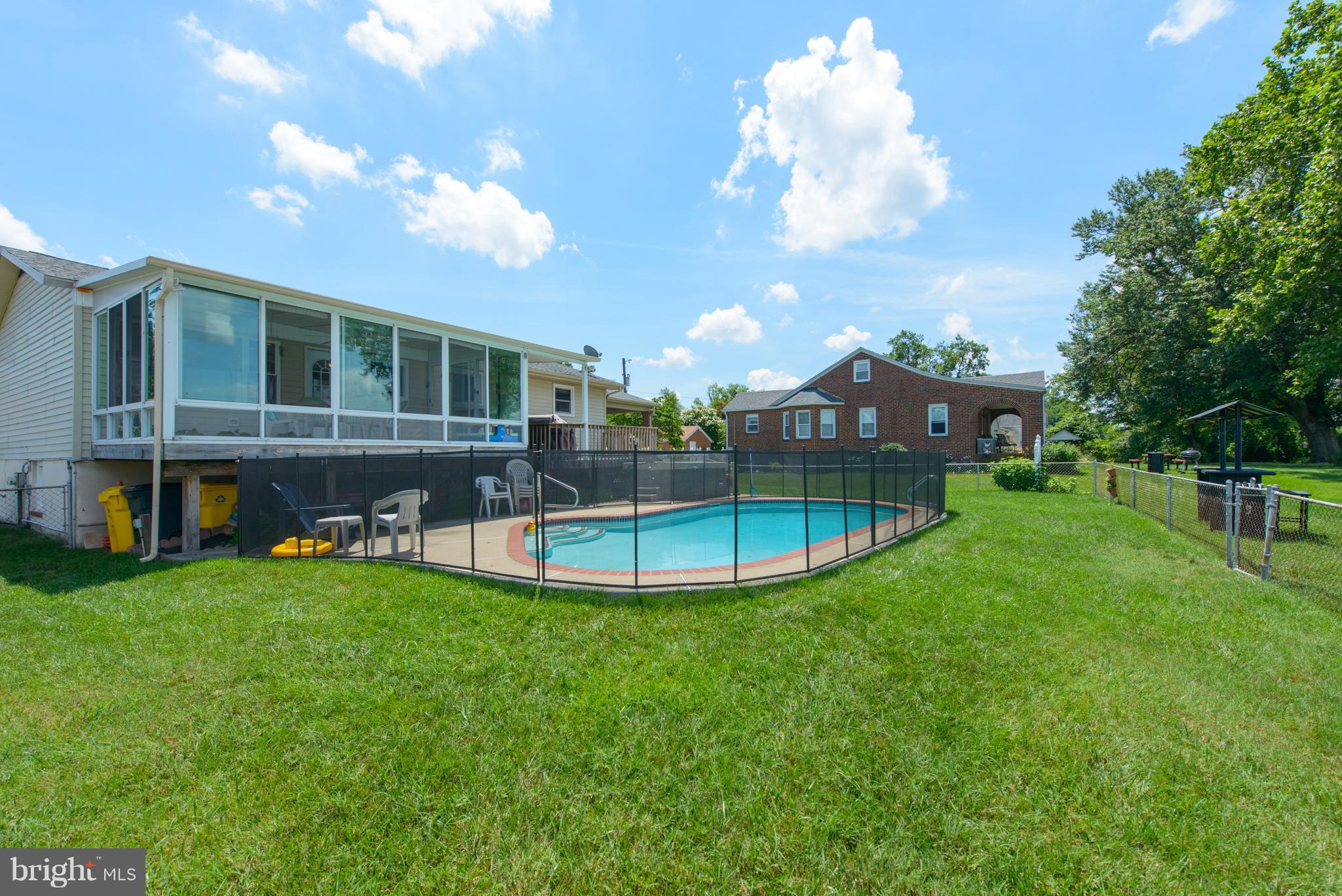 SUNSET BEACH - Residential