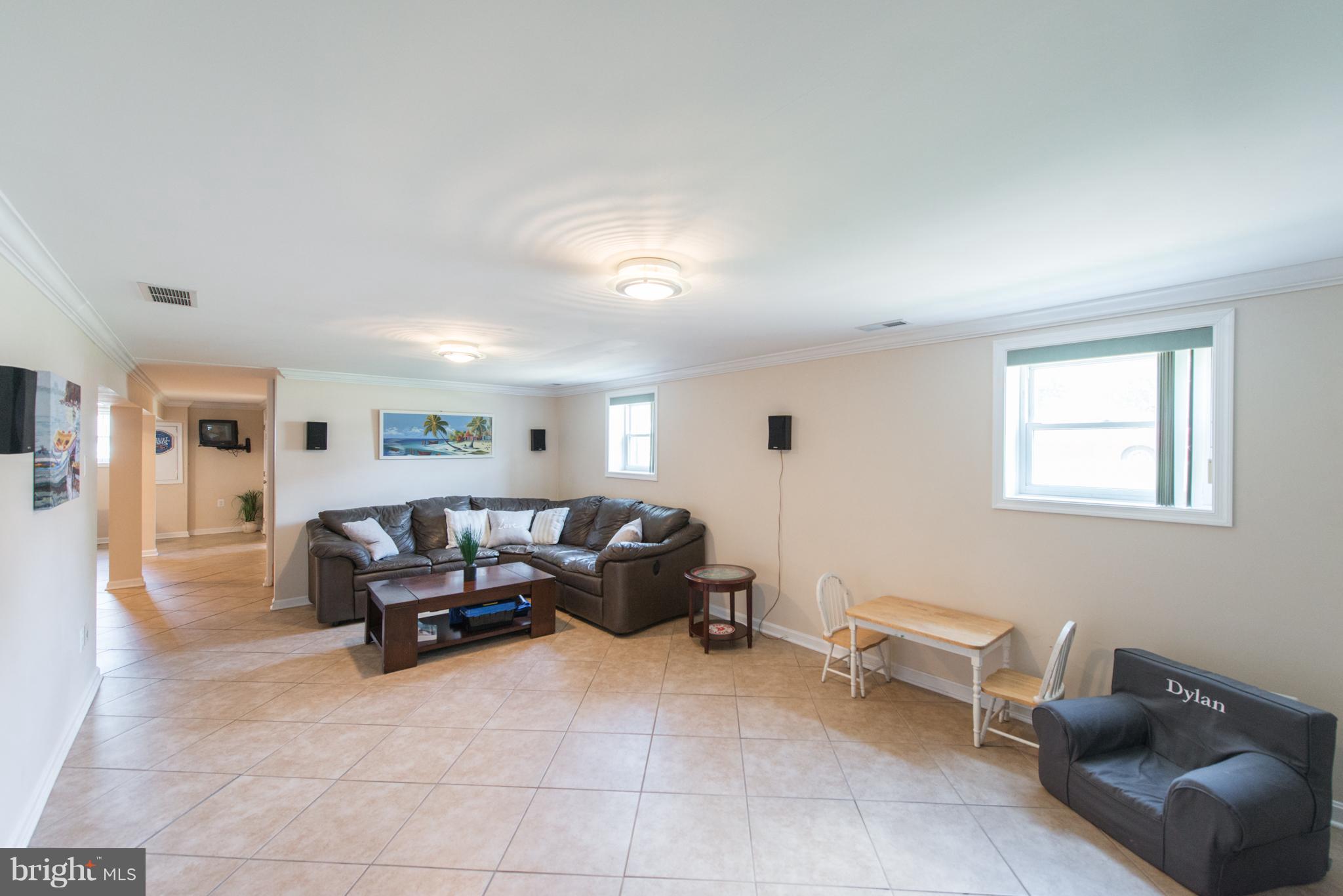 SUNSET BEACH - Residential