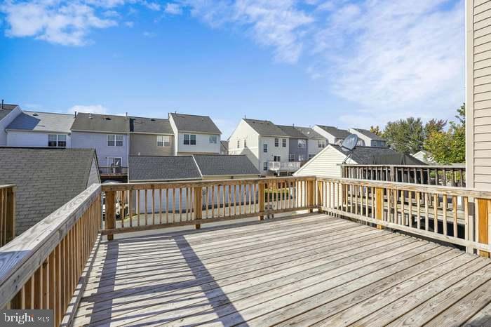 GROVEWOOD - Residential Lease