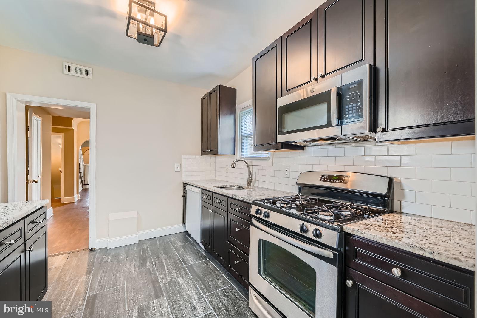 ASHBURTON - Residential Lease