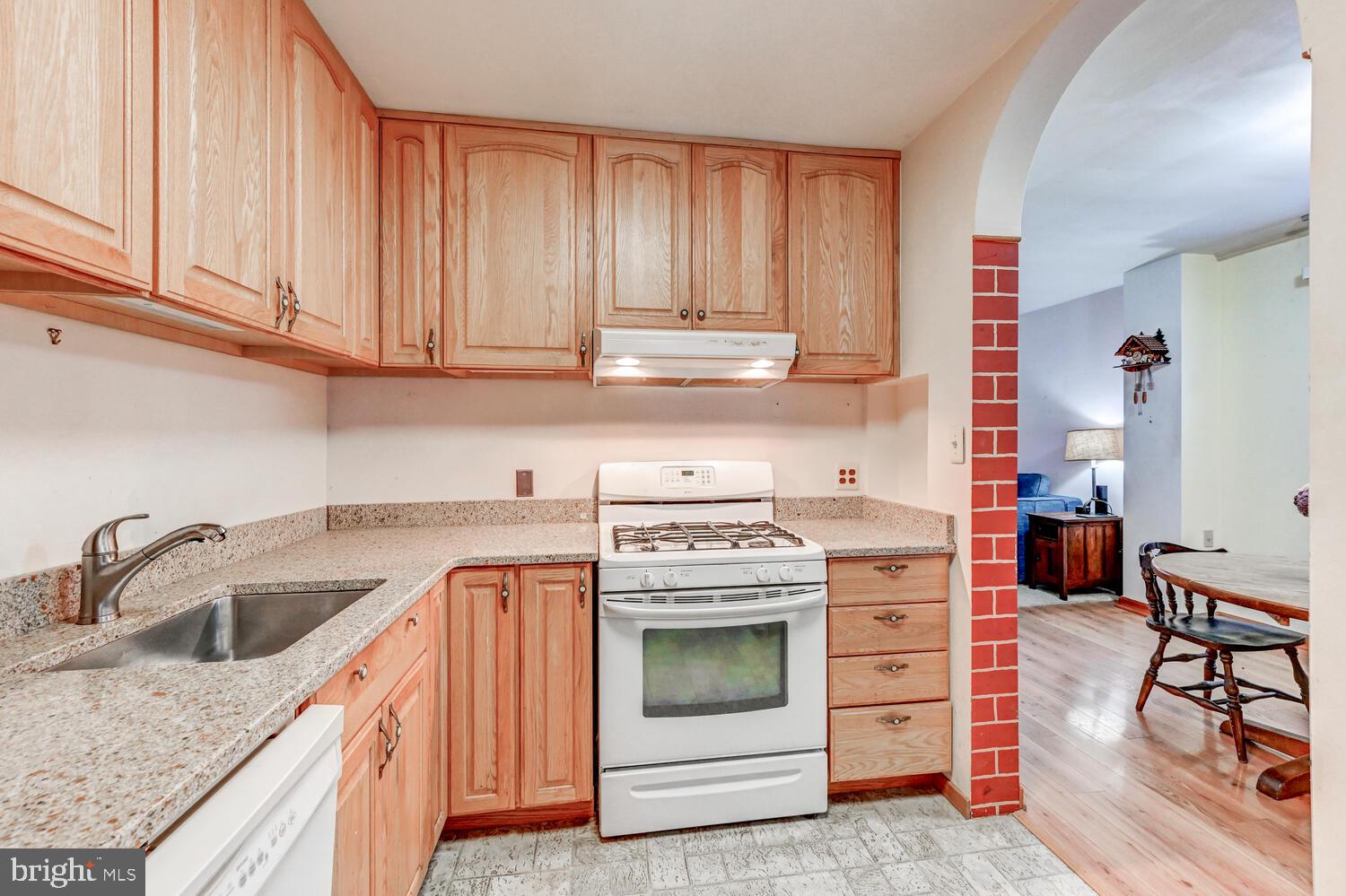 OAKLEIGH - Residential