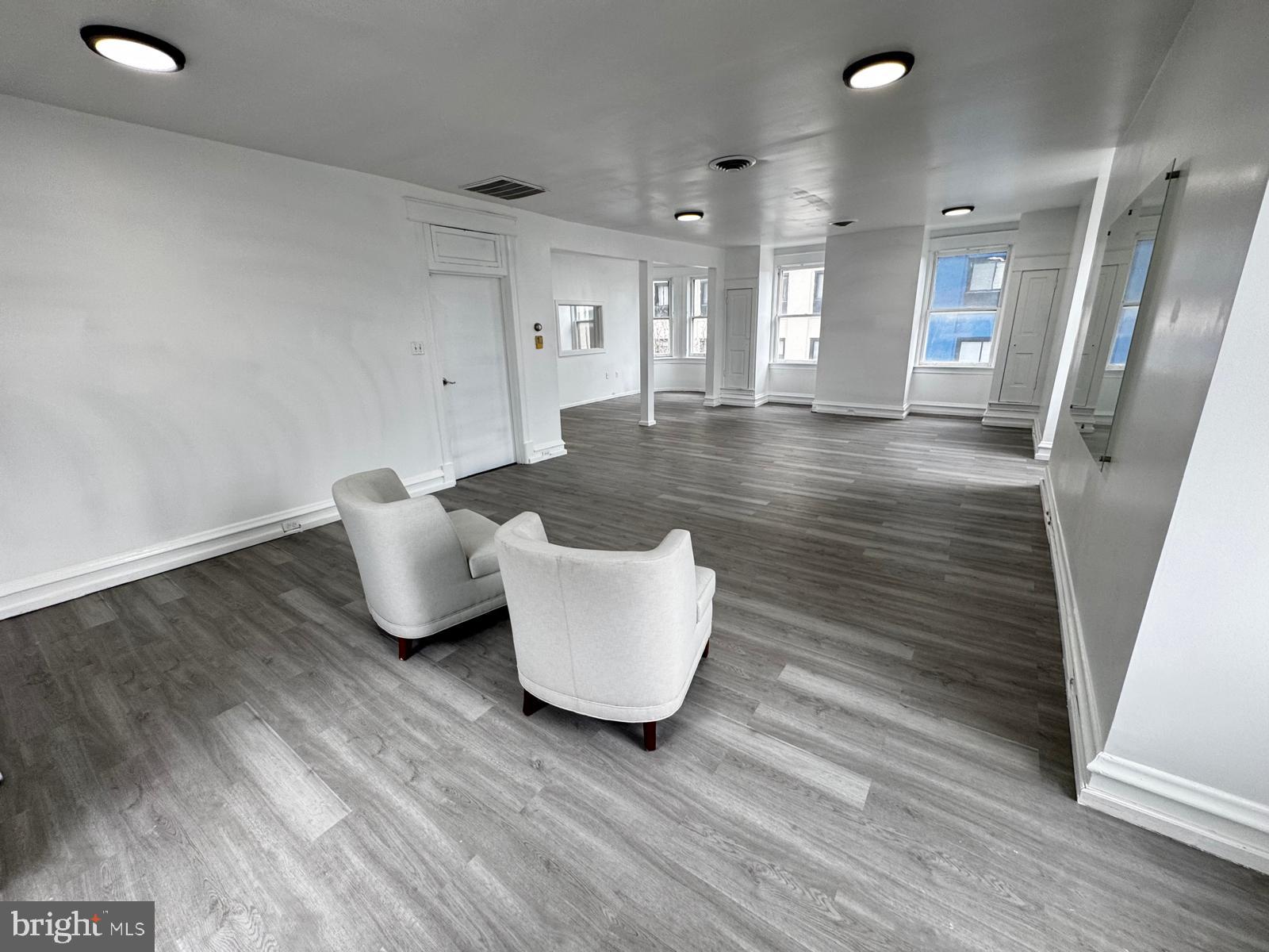 WASHINGTON COUNTY - Commercial Lease