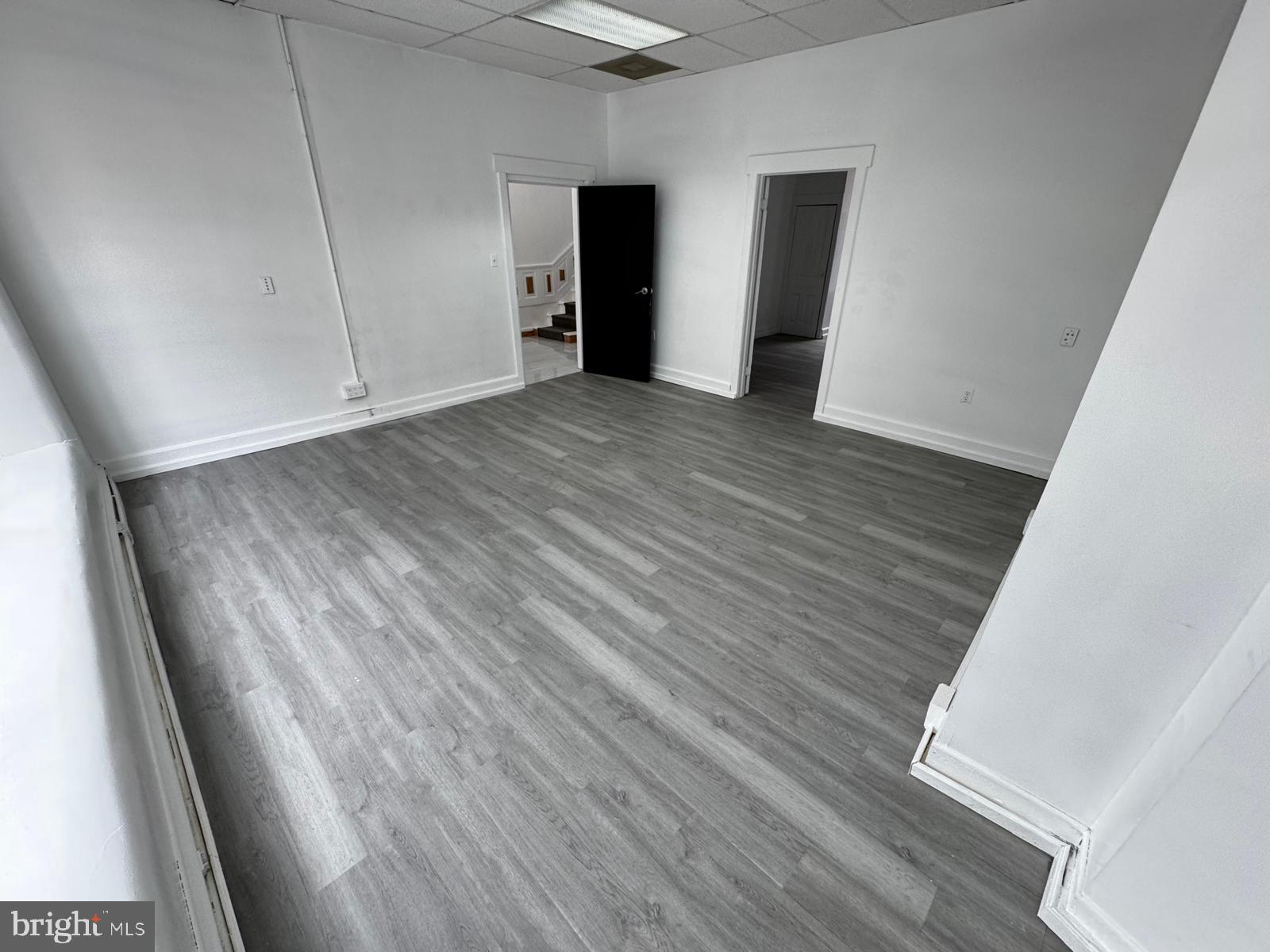 WASHINGTON COUNTY - Commercial Lease