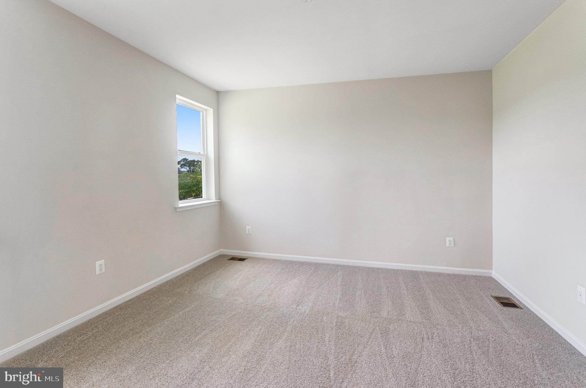 SEASONS AT ROUND MILL MEADOWS - Residential