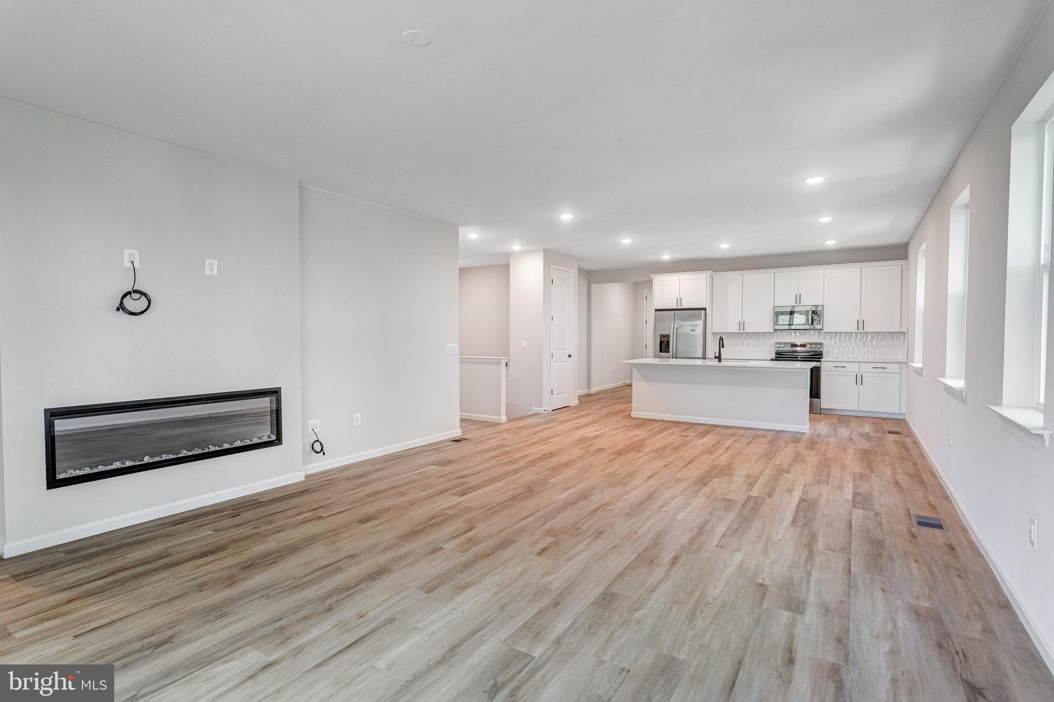 SEASONS AT ROUND MILL MEADOWS - Residential