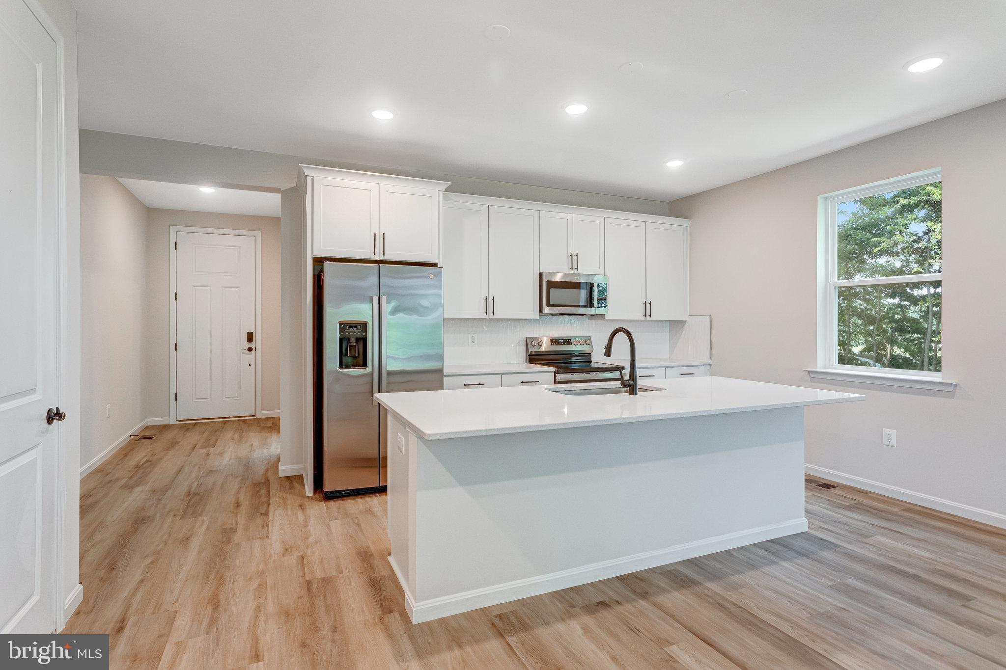 SEASONS AT ROUND MILL MEADOWS - Residential