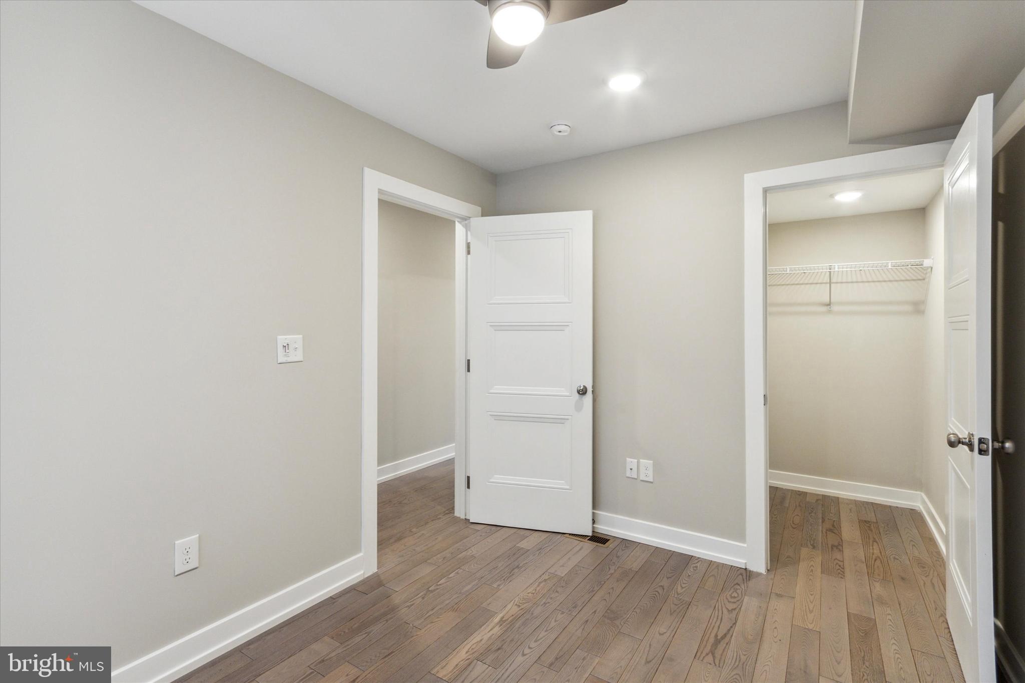 OLDE KENSINGTON - Residential Lease