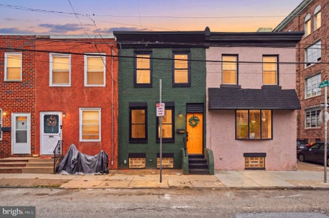 Townhouse For Sale - 2642 Cedar Street<br/> PHILADELPHIA, PA 19125