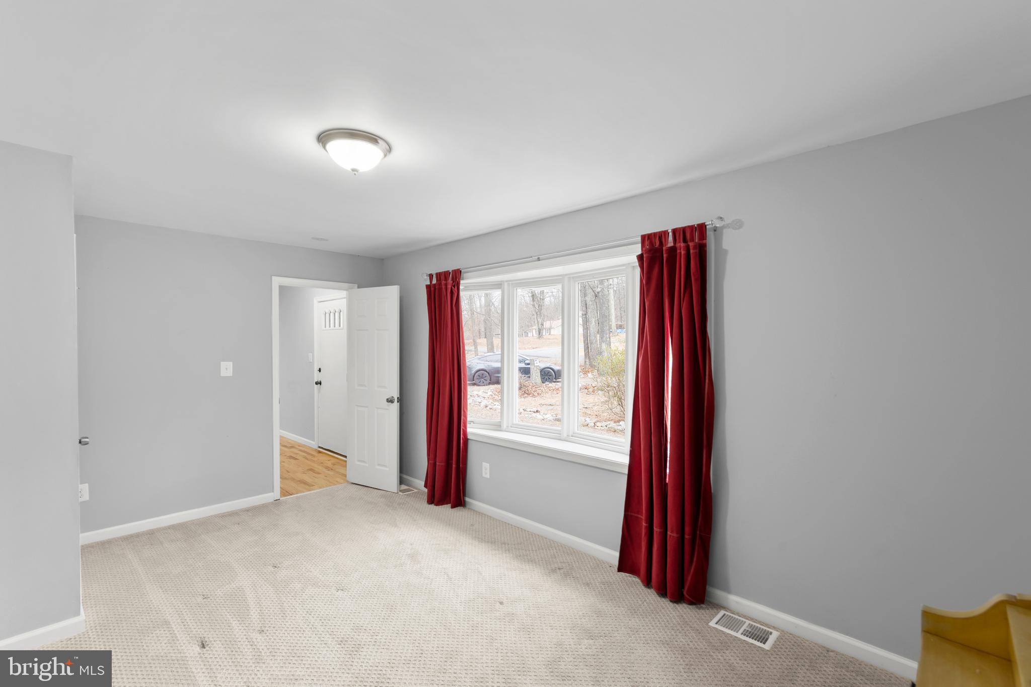 SHAWNEELAND - Residential