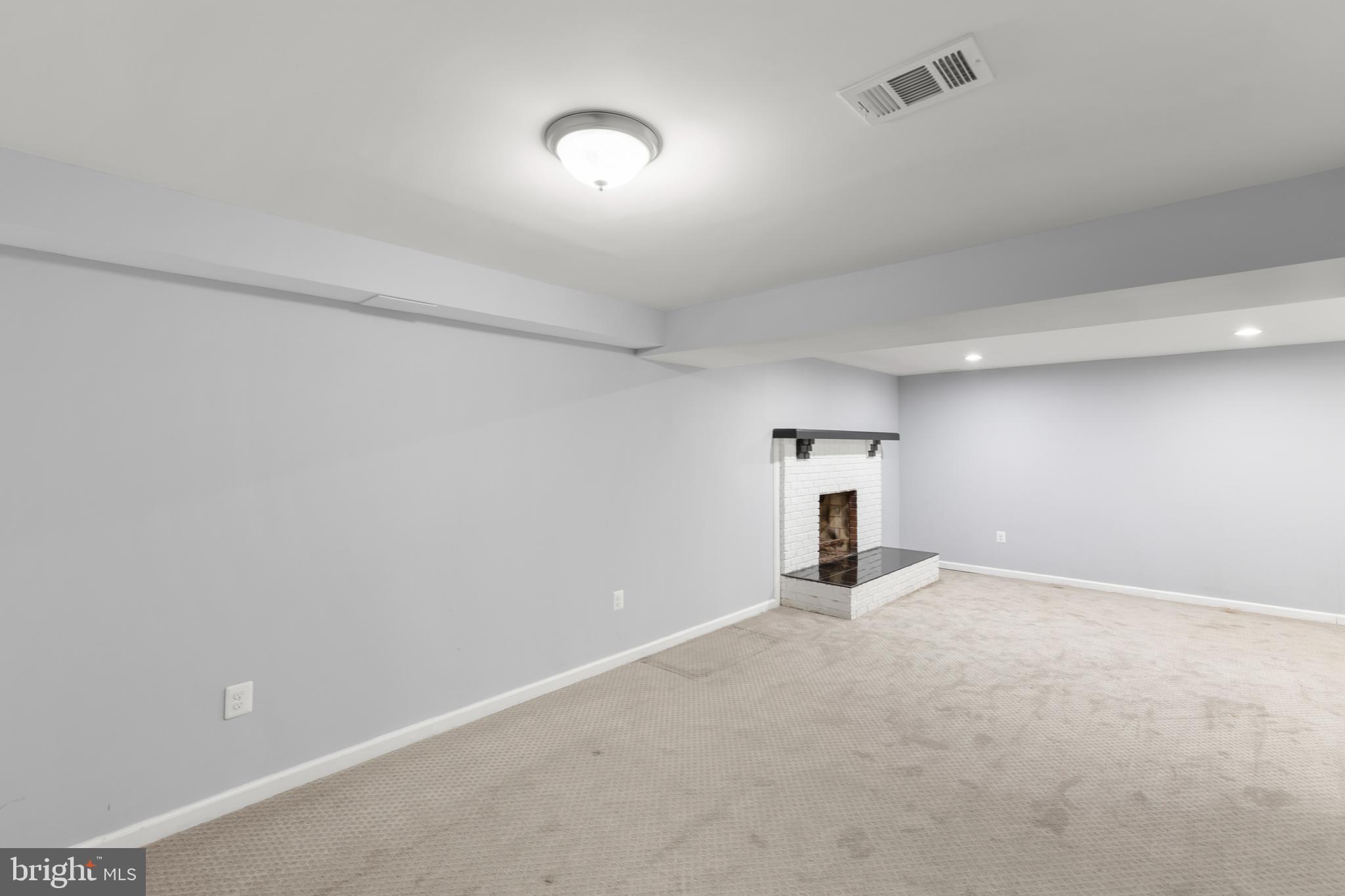 SHAWNEELAND - Residential