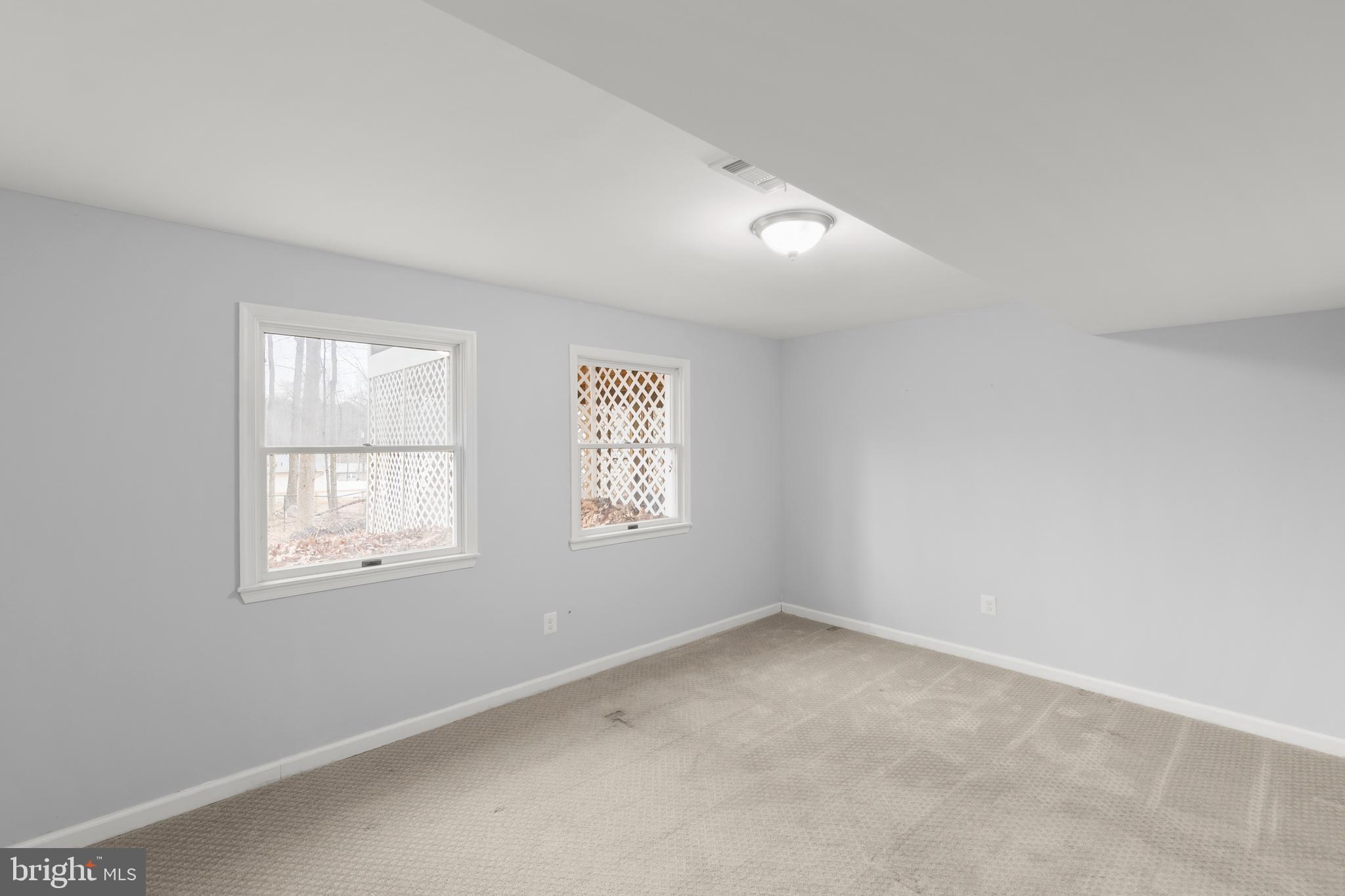 SHAWNEELAND - Residential