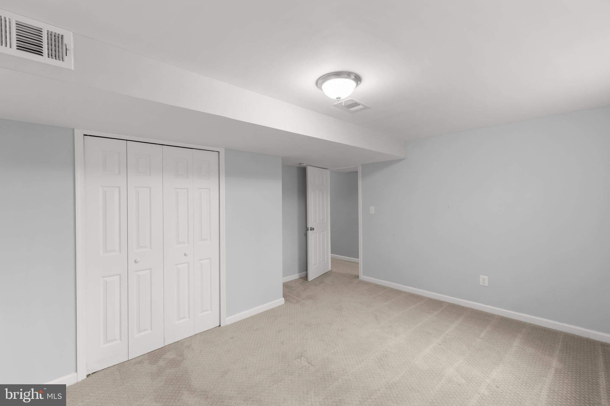 SHAWNEELAND - Residential