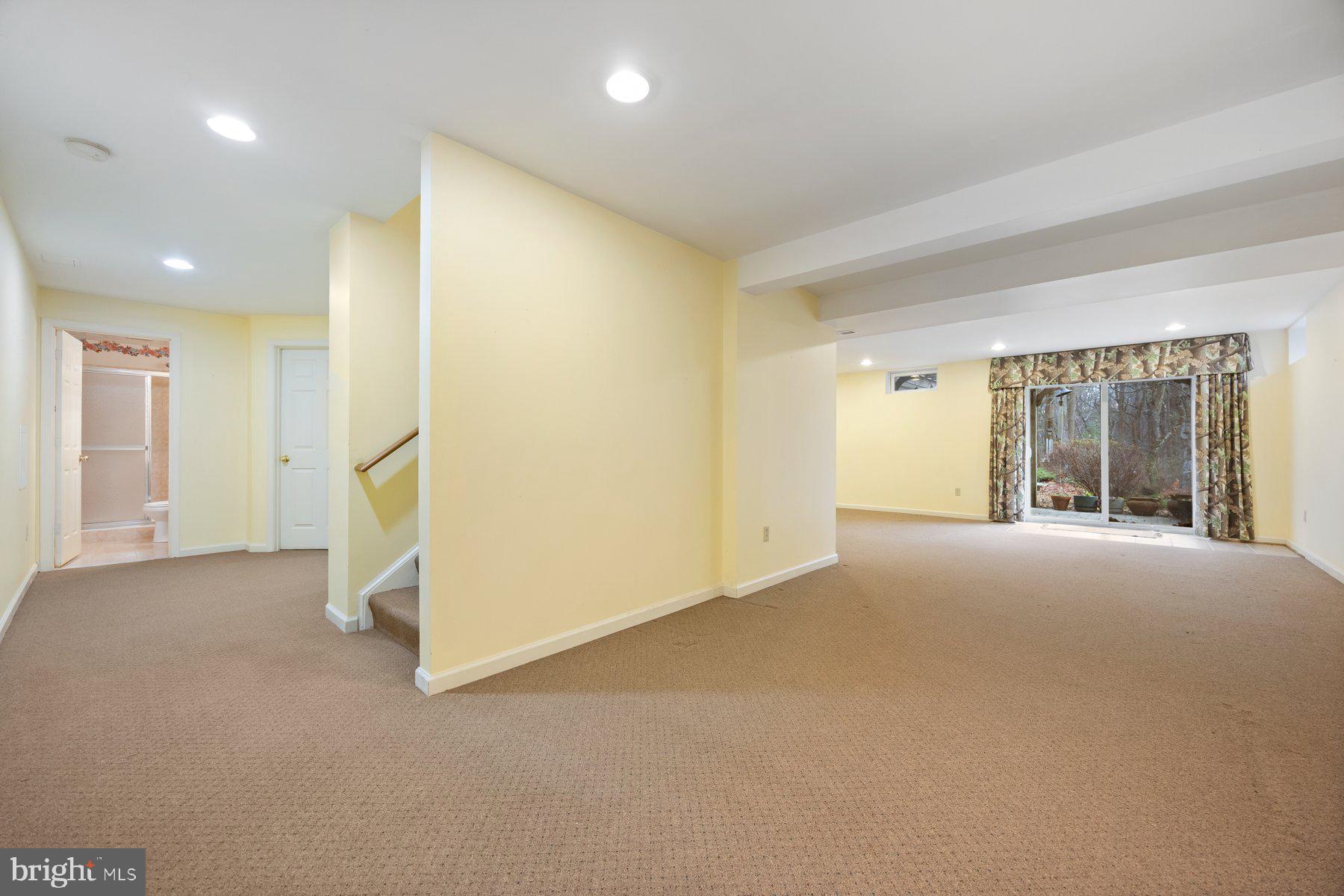 SUMNERS HOLLOW - Residential