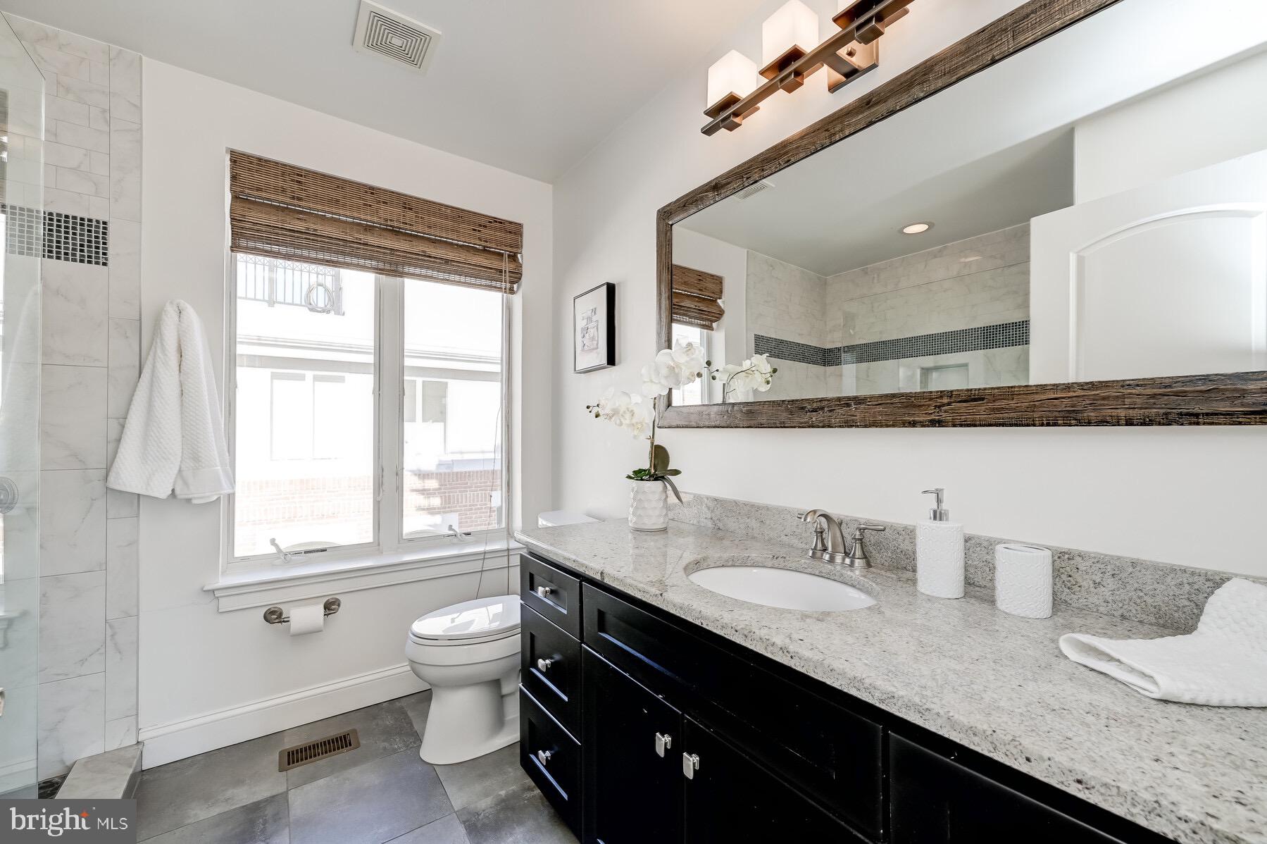 PIER HOMES AT HARBORVIEW - Residential Lease