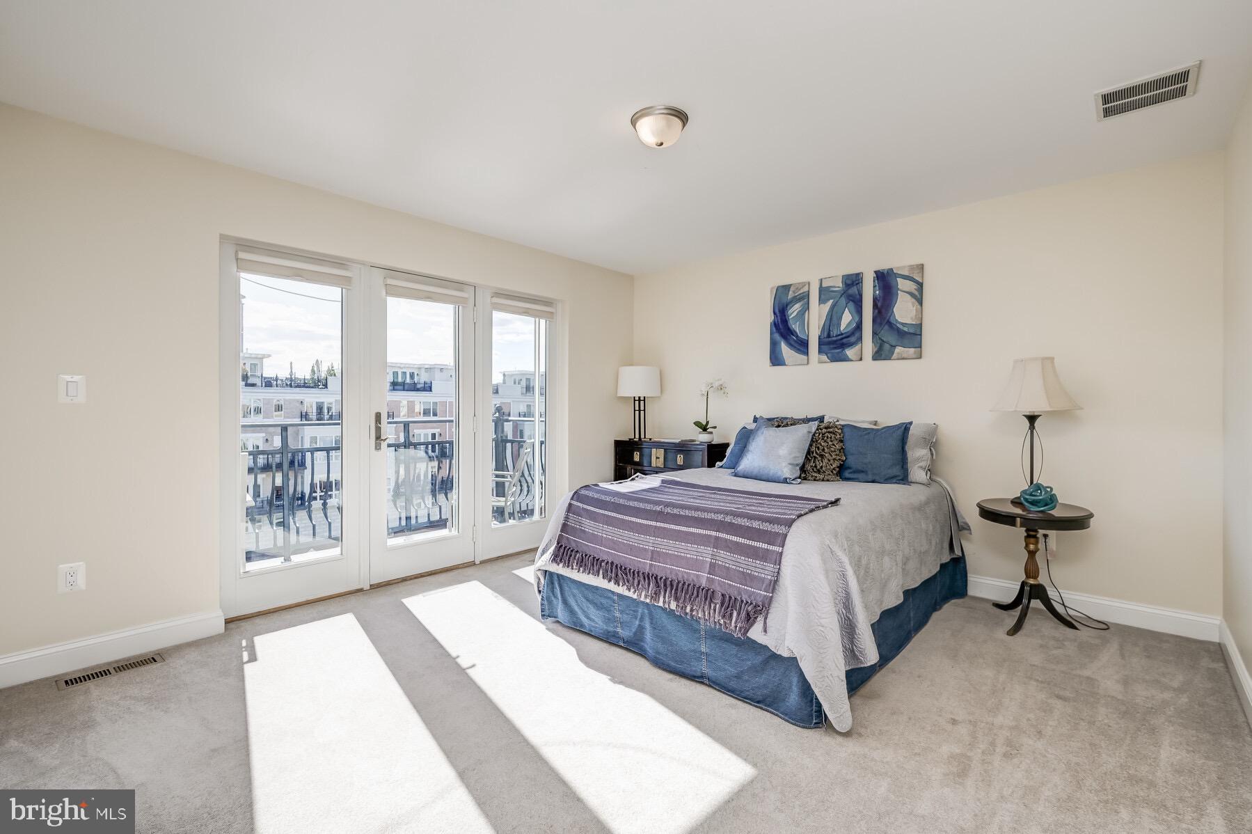 PIER HOMES AT HARBORVIEW - Residential Lease