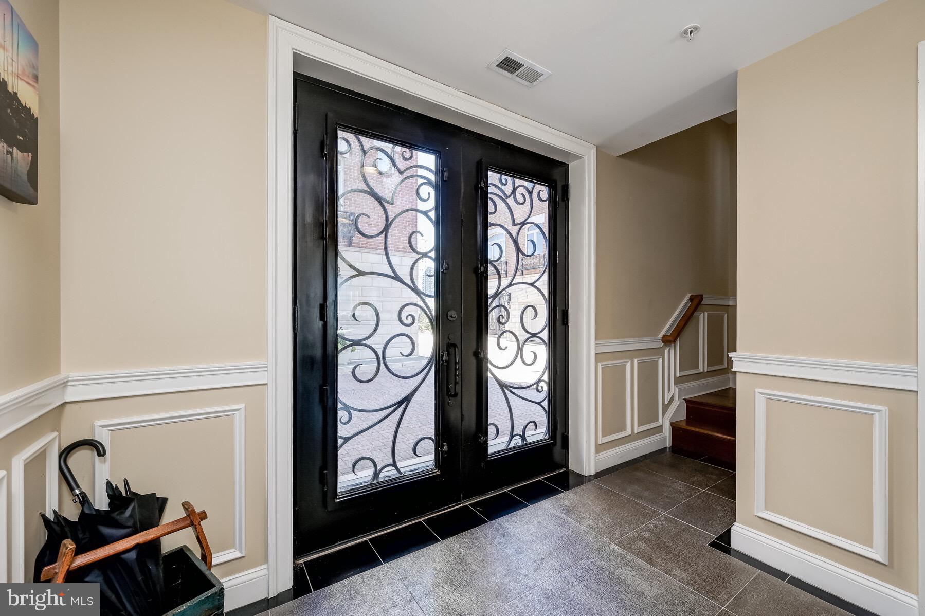 PIER HOMES AT HARBORVIEW - Residential Lease