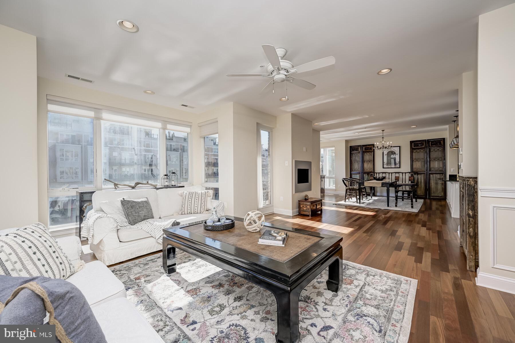 PIER HOMES AT HARBORVIEW - Residential Lease