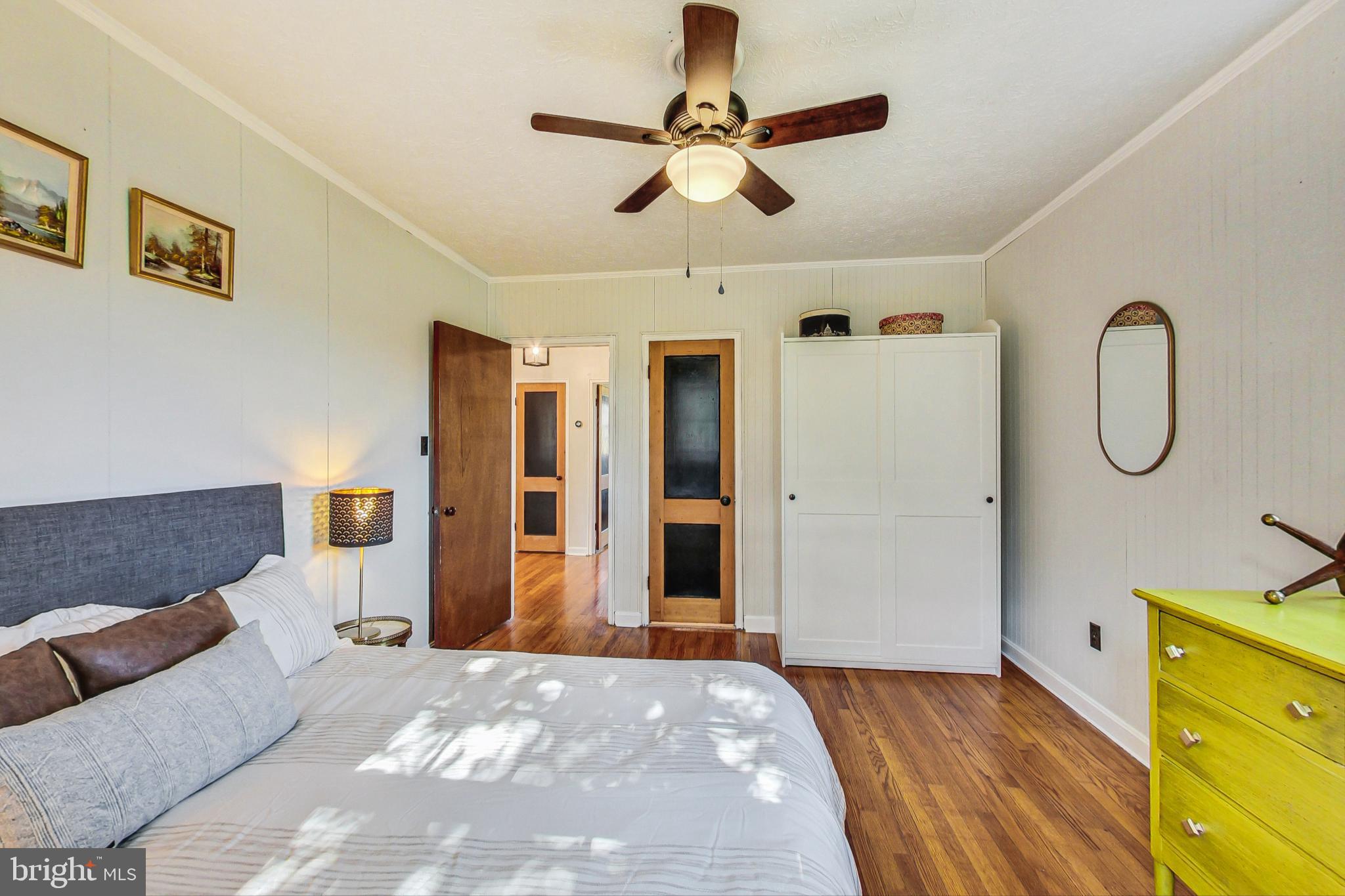 HORSE SHOE ROAD - Residential