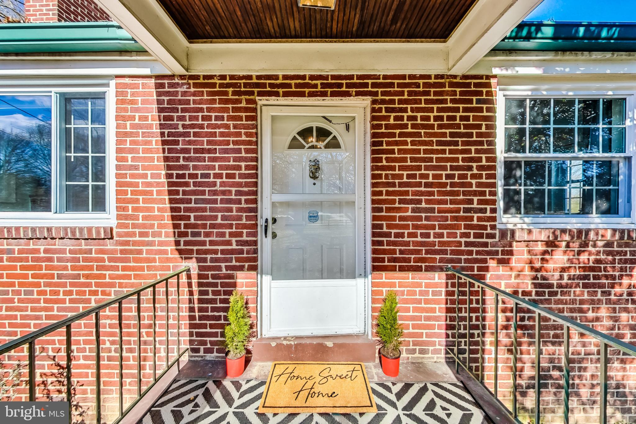 HORSE SHOE ROAD - Residential