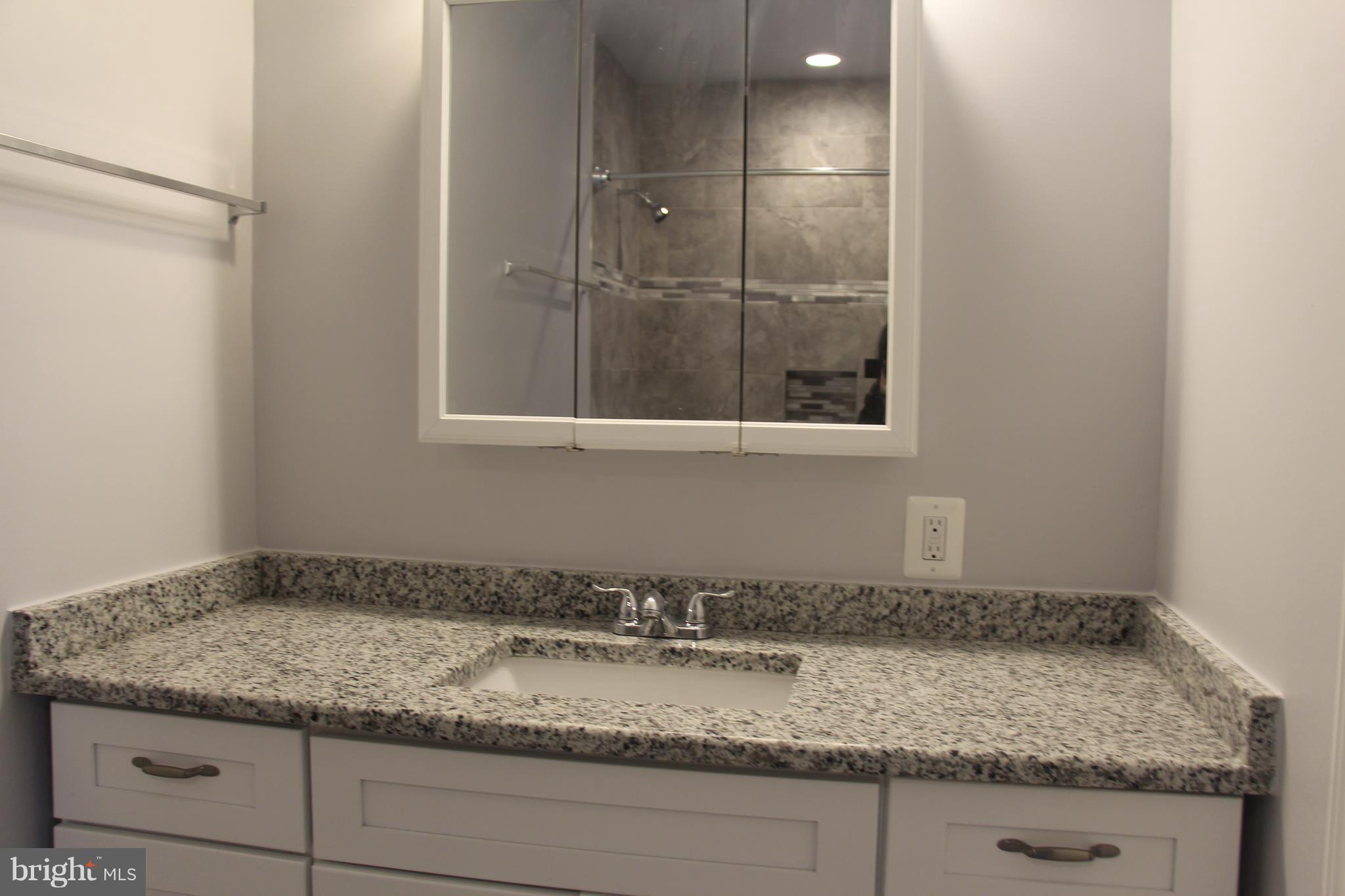 BELL TRACT - Residential Lease