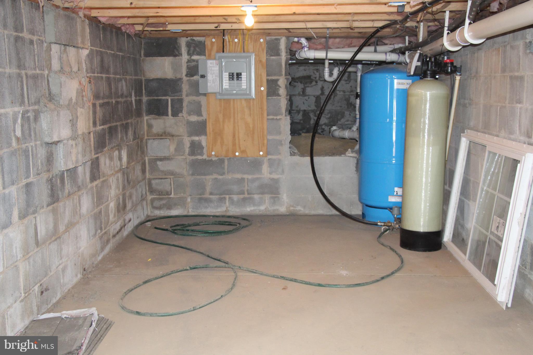 BELL TRACT - Residential Lease