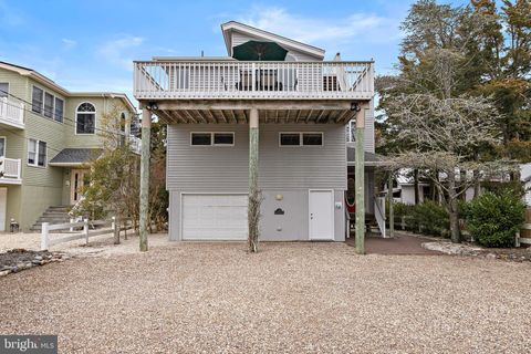 20 E 8TH STREET BARNEGAT LIGHT NJ 08006