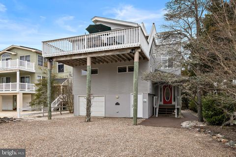 20 E 8TH STREET BARNEGAT LIGHT NJ 08006