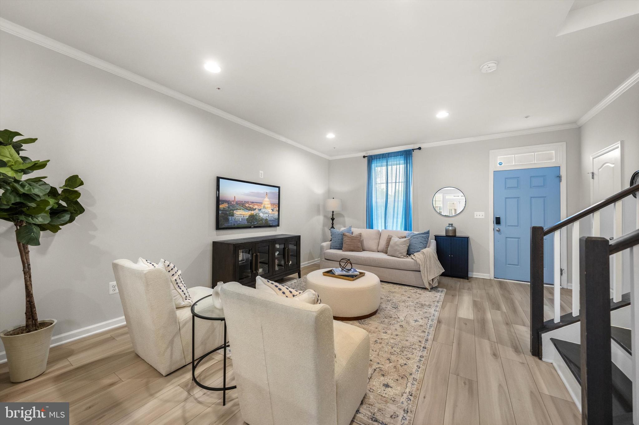 1041 FLESTER LANE