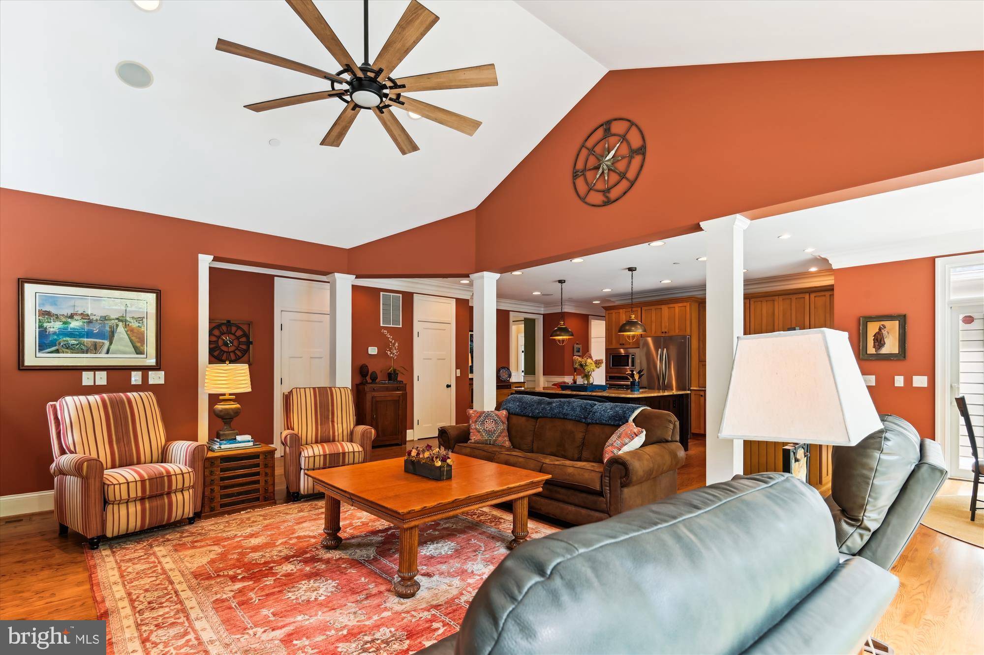 MISTY MANOR - Residential