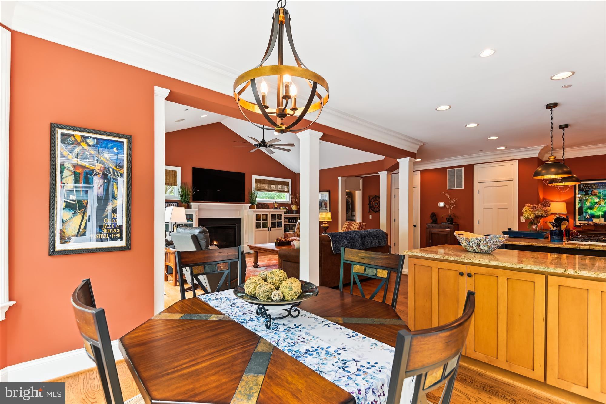 MISTY MANOR - Residential