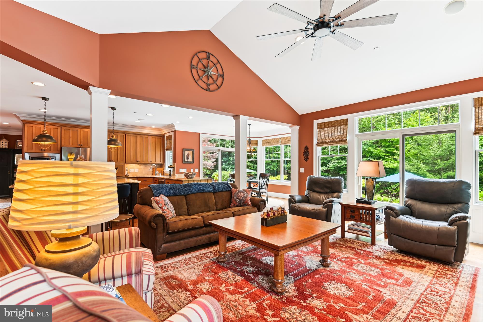 MISTY MANOR - Residential