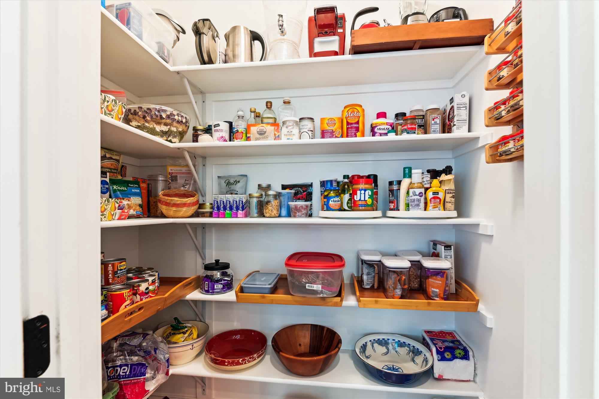 MISTY MANOR - Residential