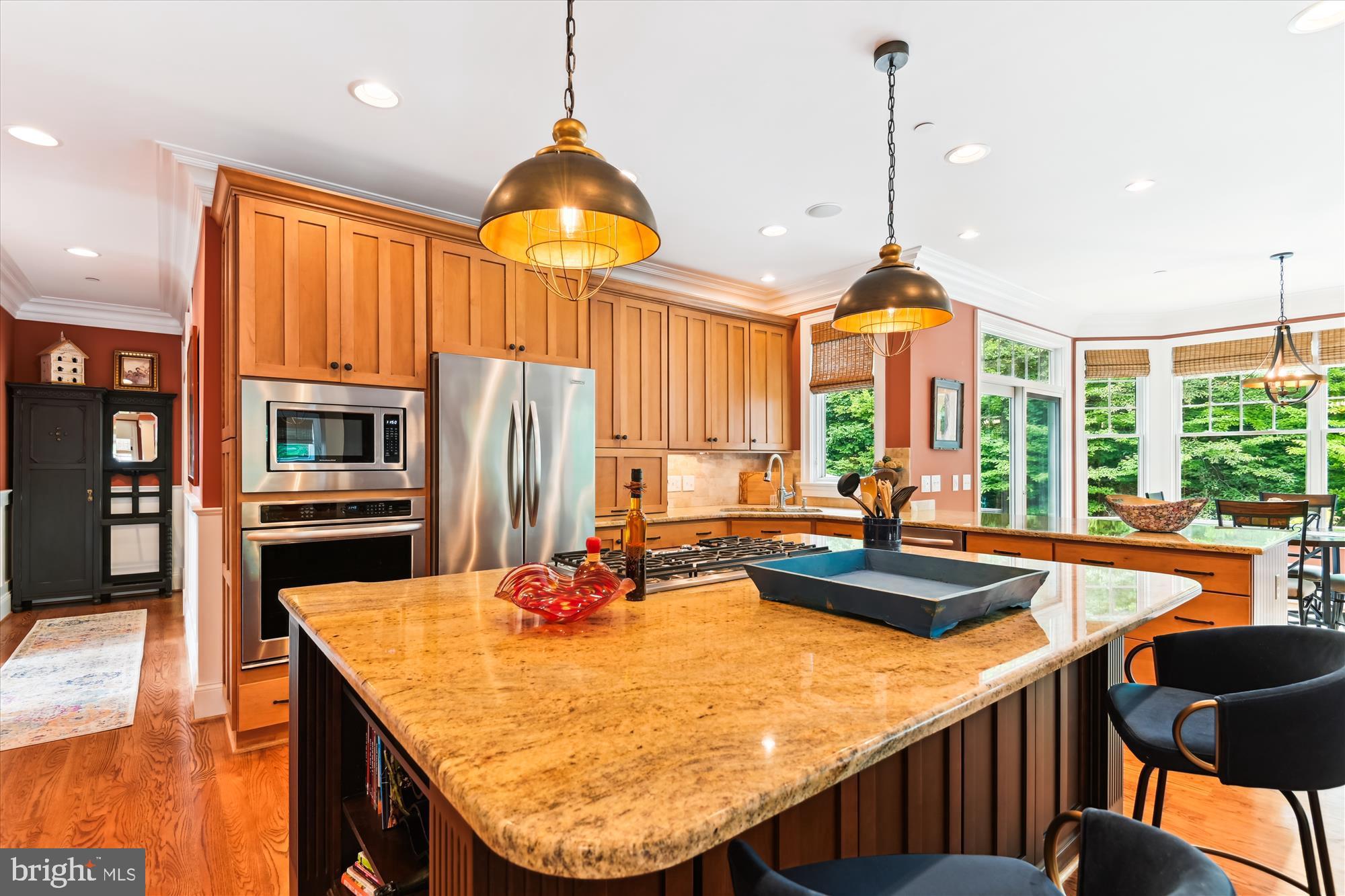 MISTY MANOR - Residential