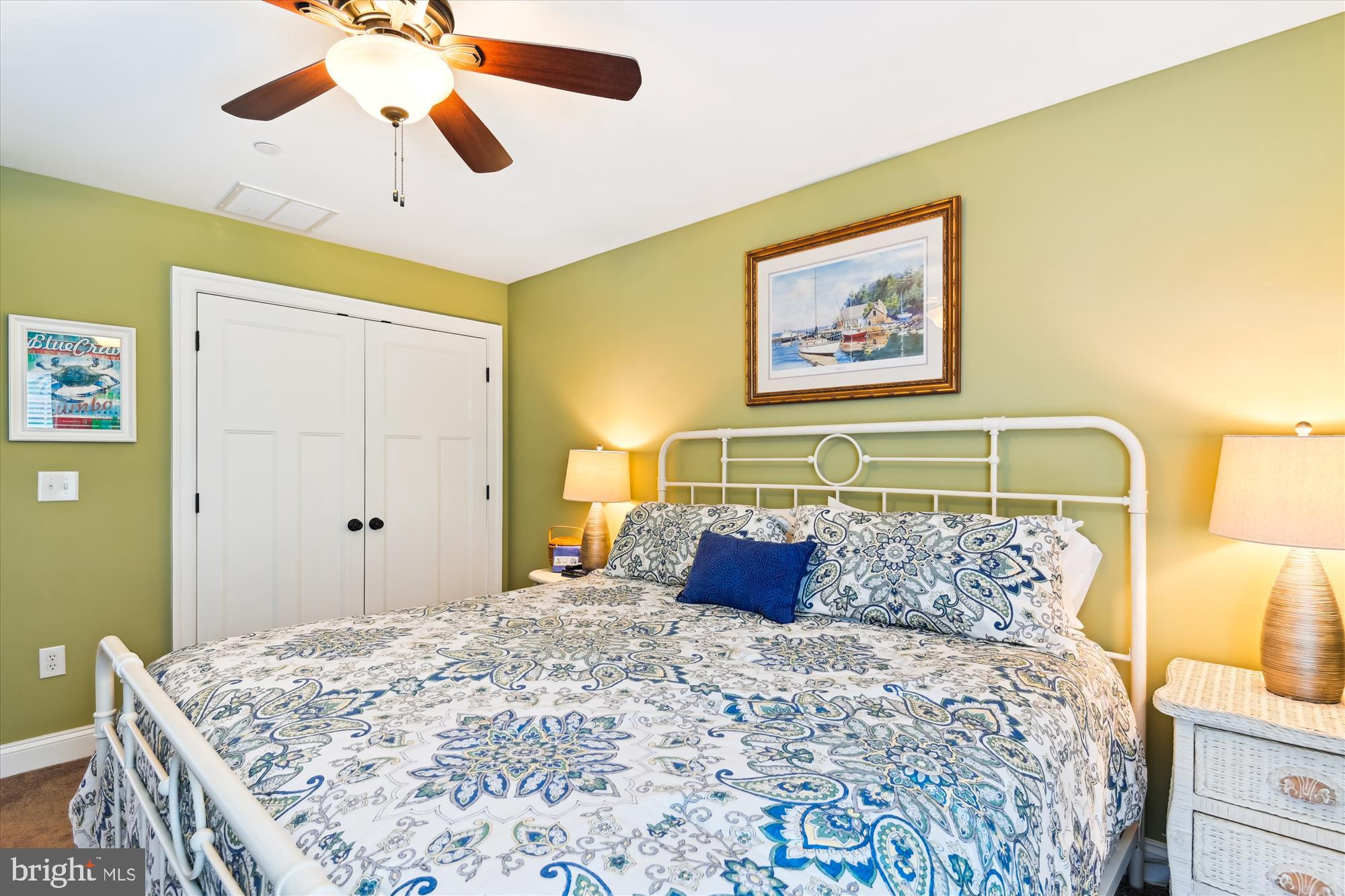 MISTY MANOR - Residential