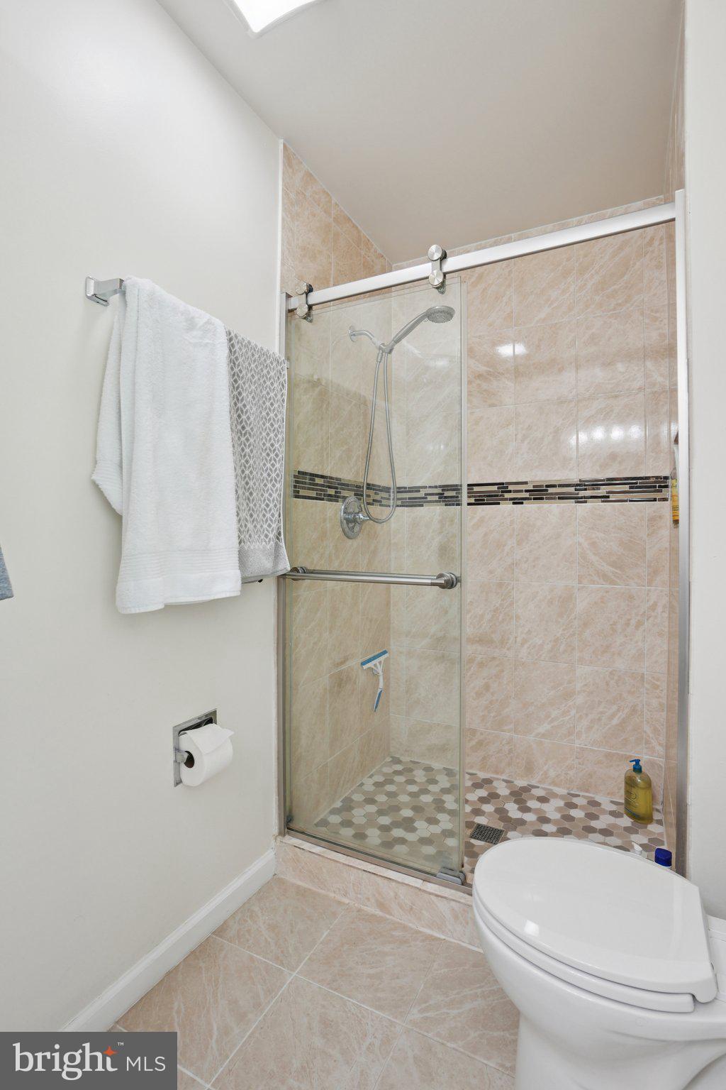 LONG BRANCH - Residential Lease