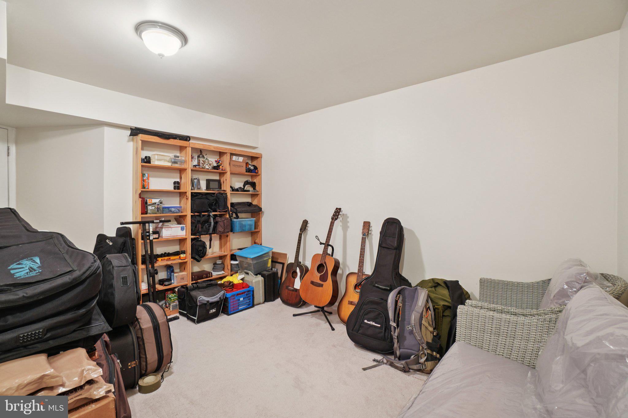 LONG BRANCH - Residential Lease