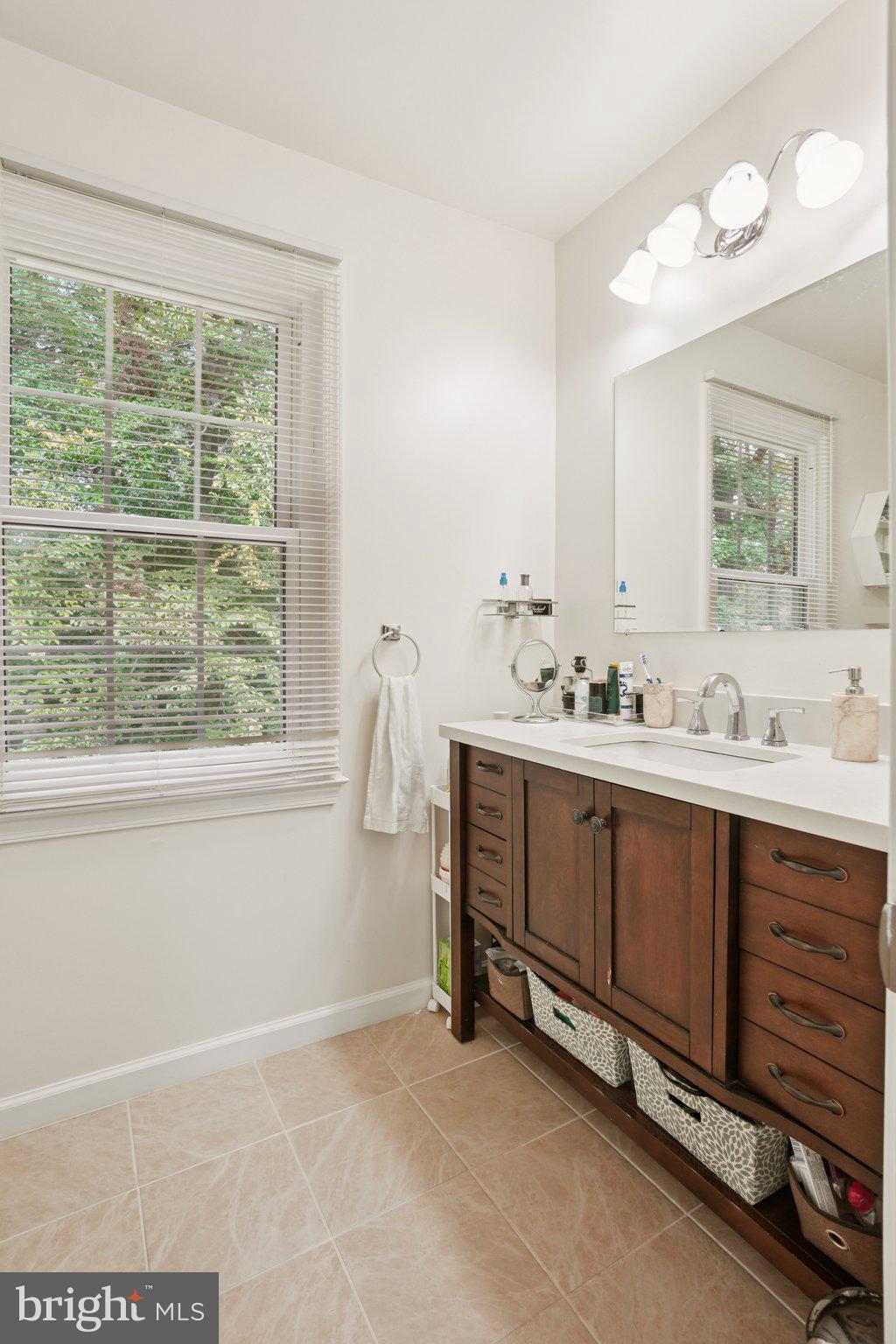 LONG BRANCH - Residential Lease