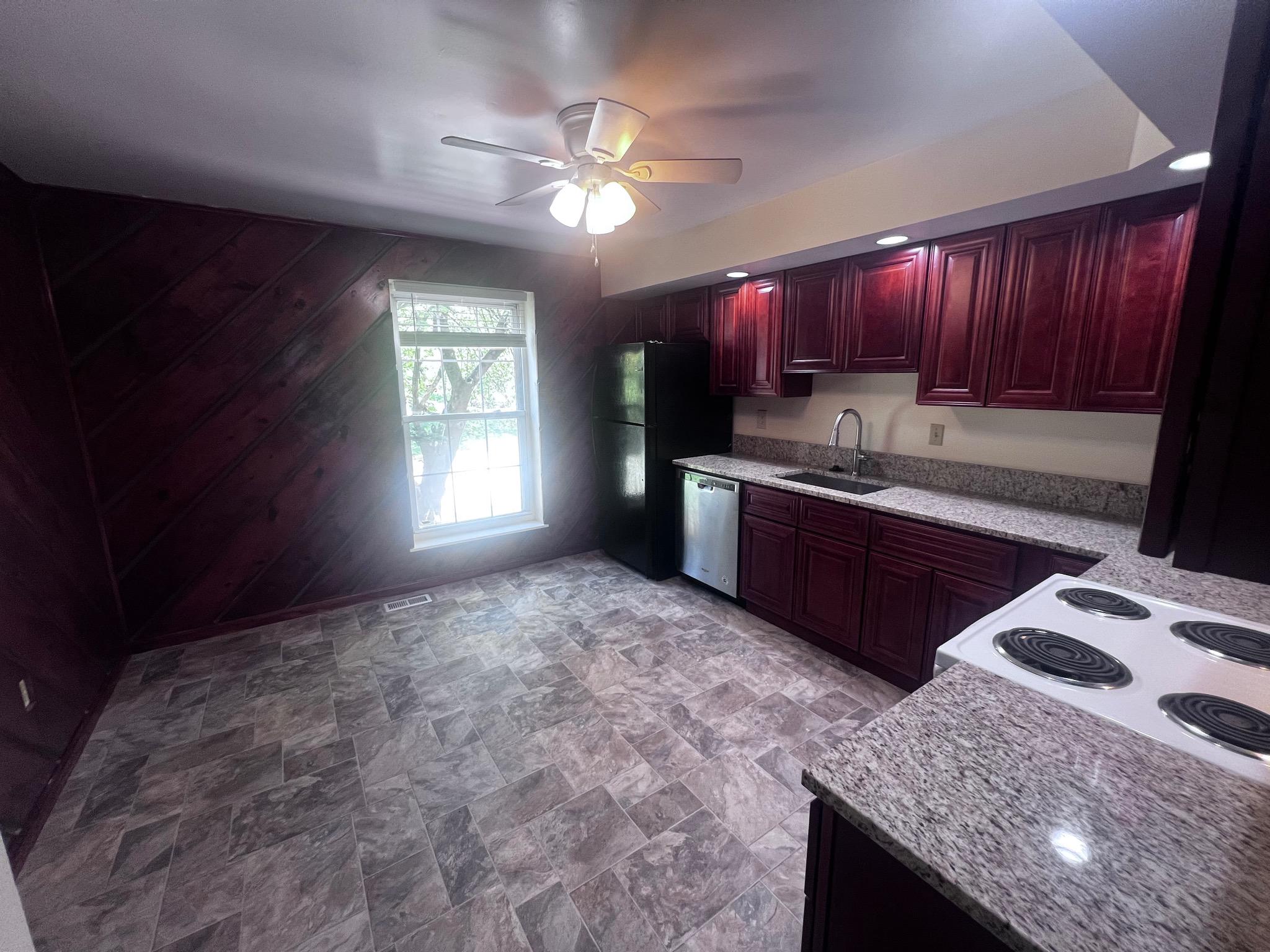 MAYS CHAPEL VILLAGE - Residential