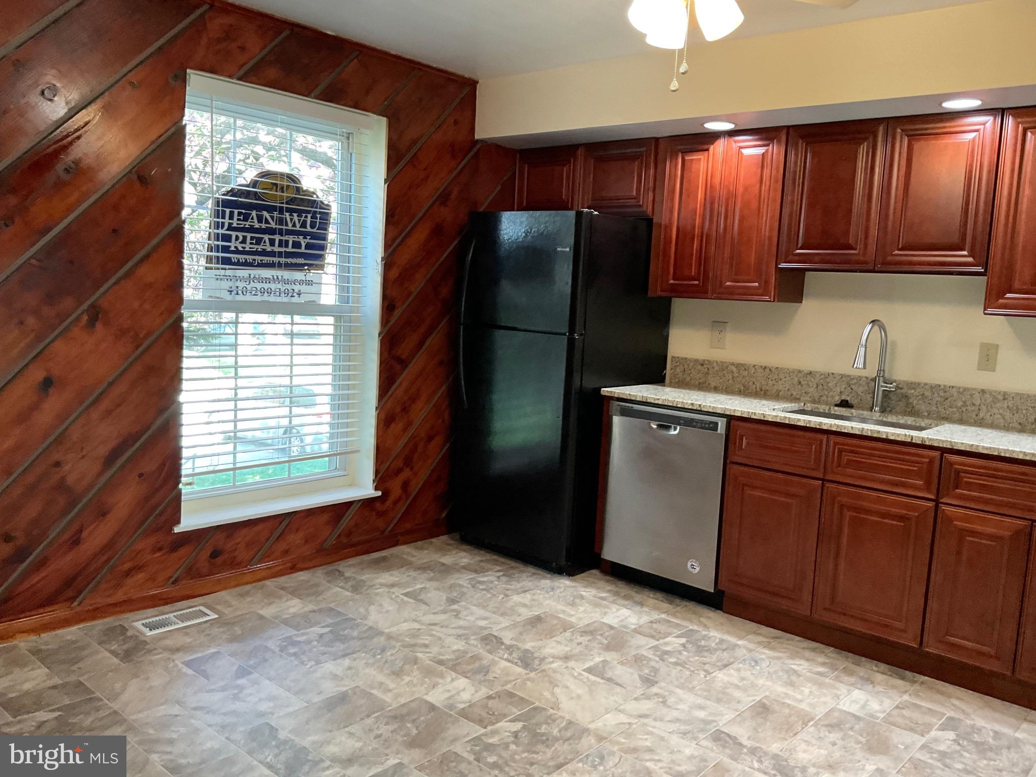 MAYS CHAPEL VILLAGE - Residential